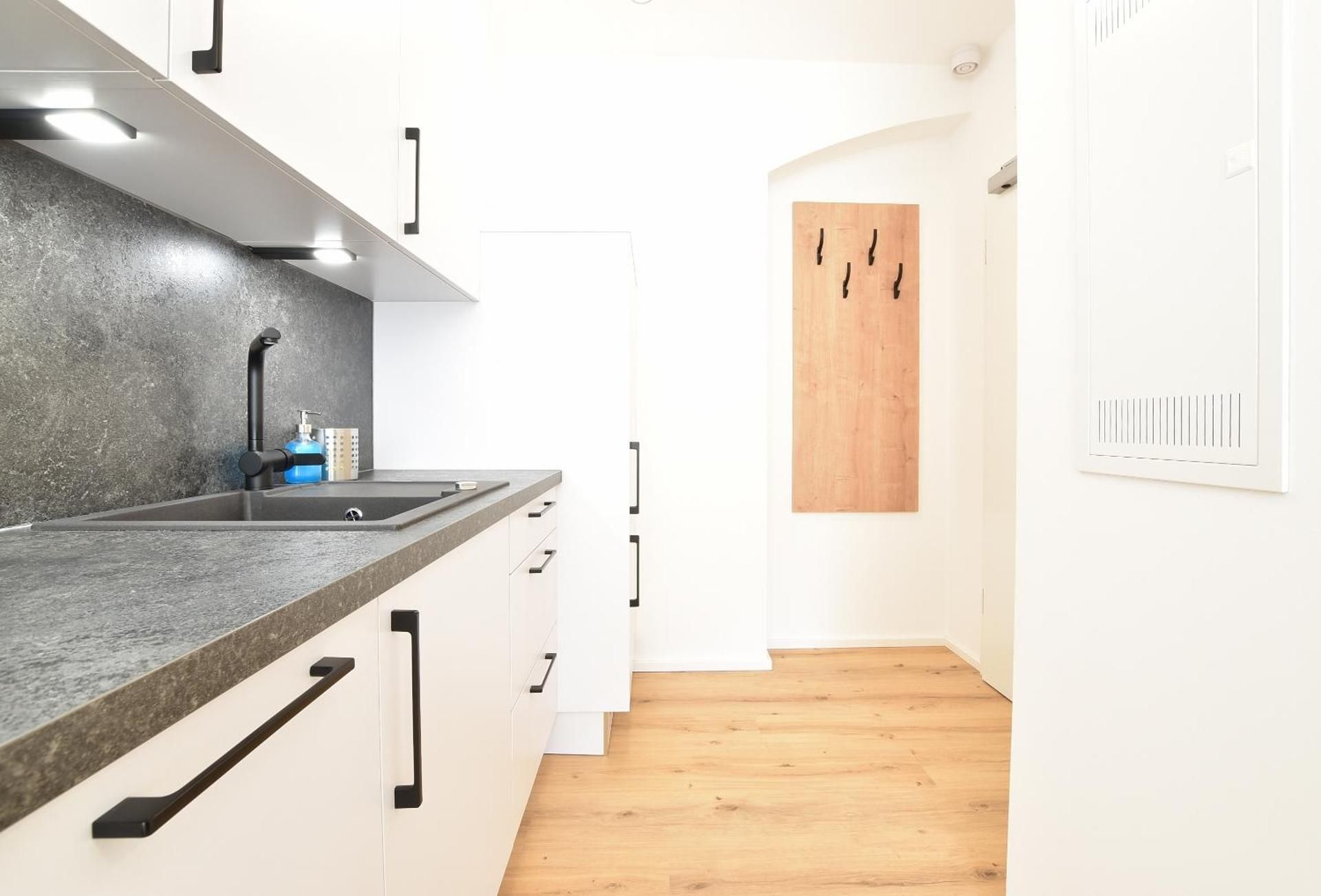 myQuartier Central City Suites Superior Studio 2