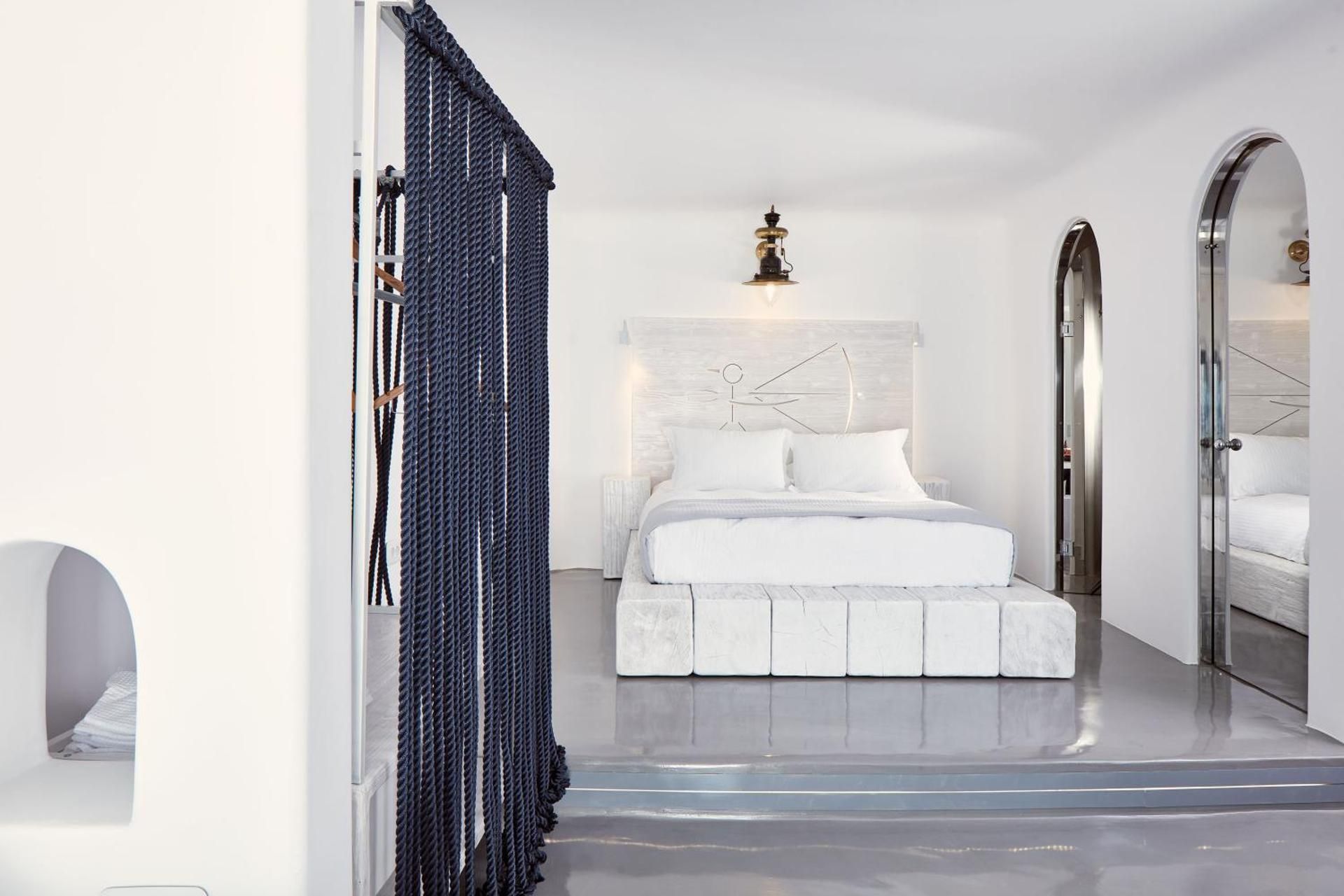 Caldera Deluxe Sea View Suite