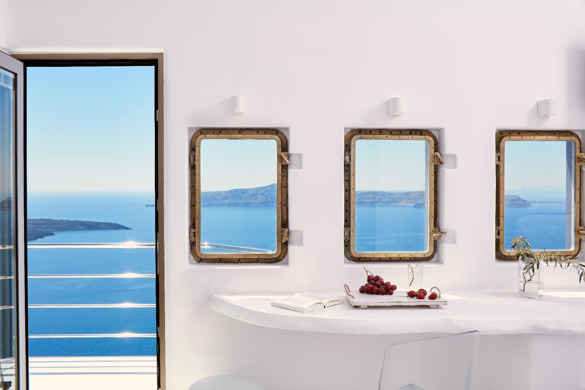 Superior Caldera View Room