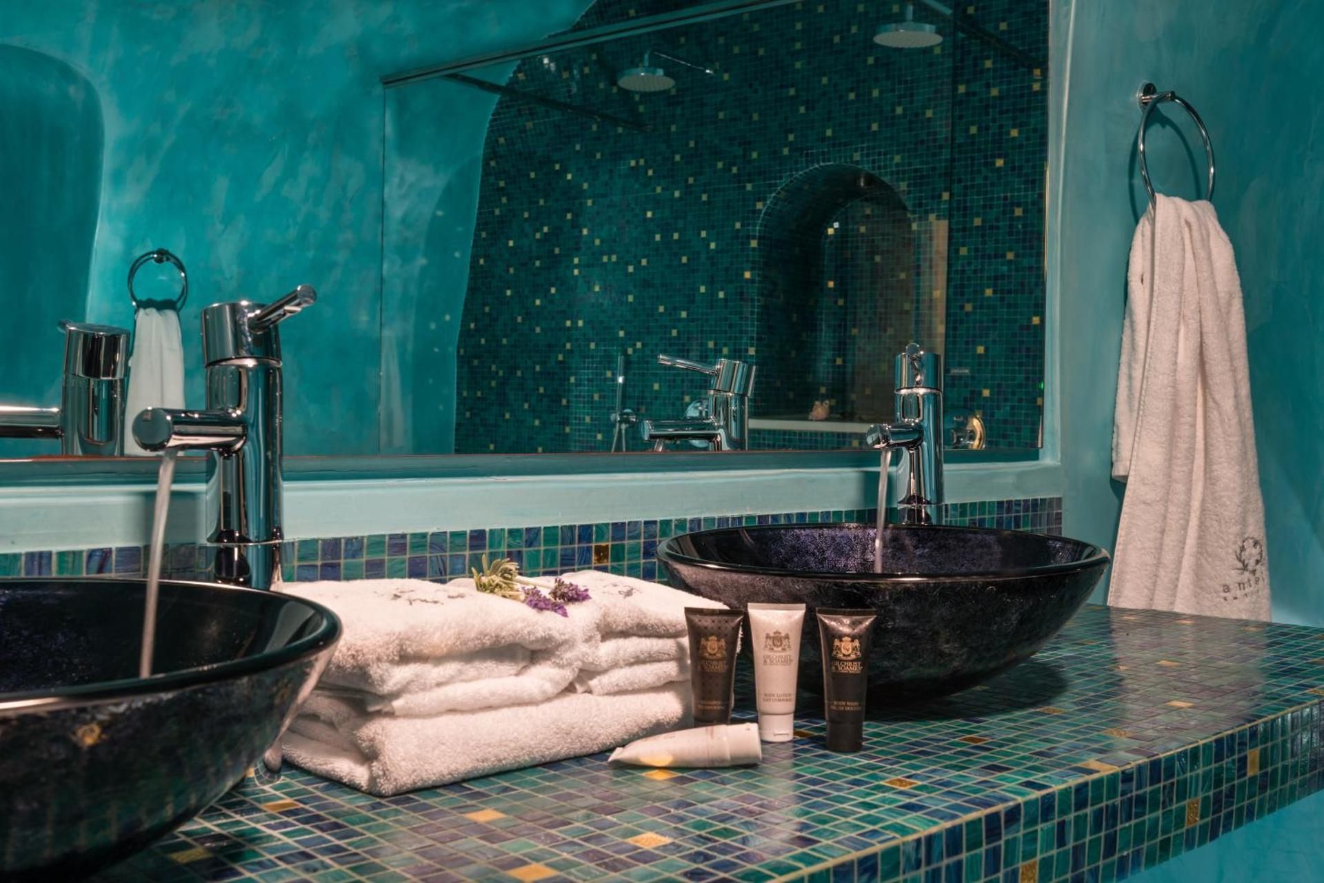 Master Suite with Caldera View