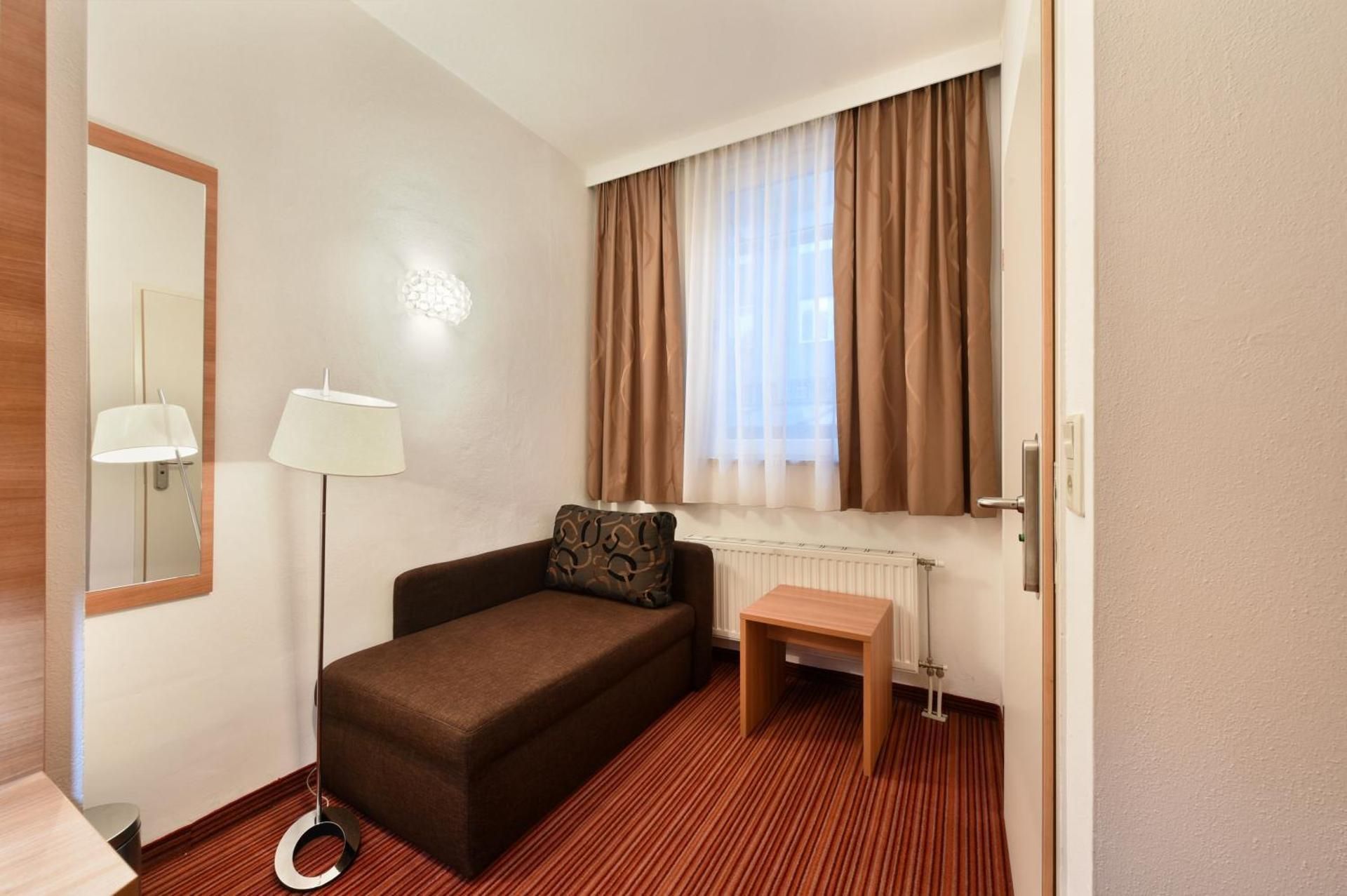 Small Double Room Annex