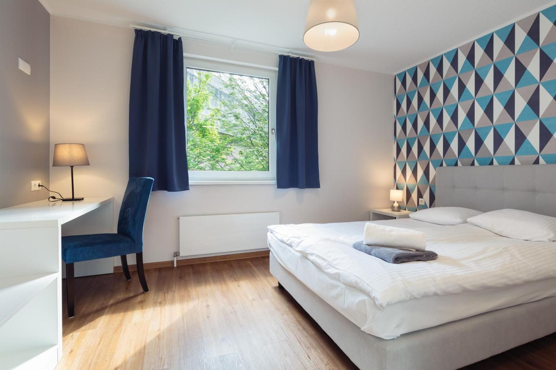 Hostel Marmota Double Room with Private External Bathroom