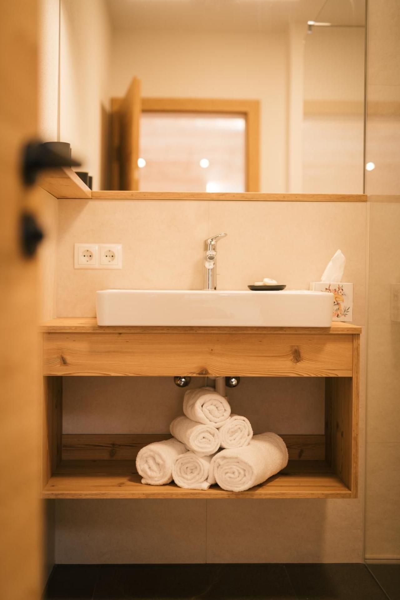 Double Room with Lake View