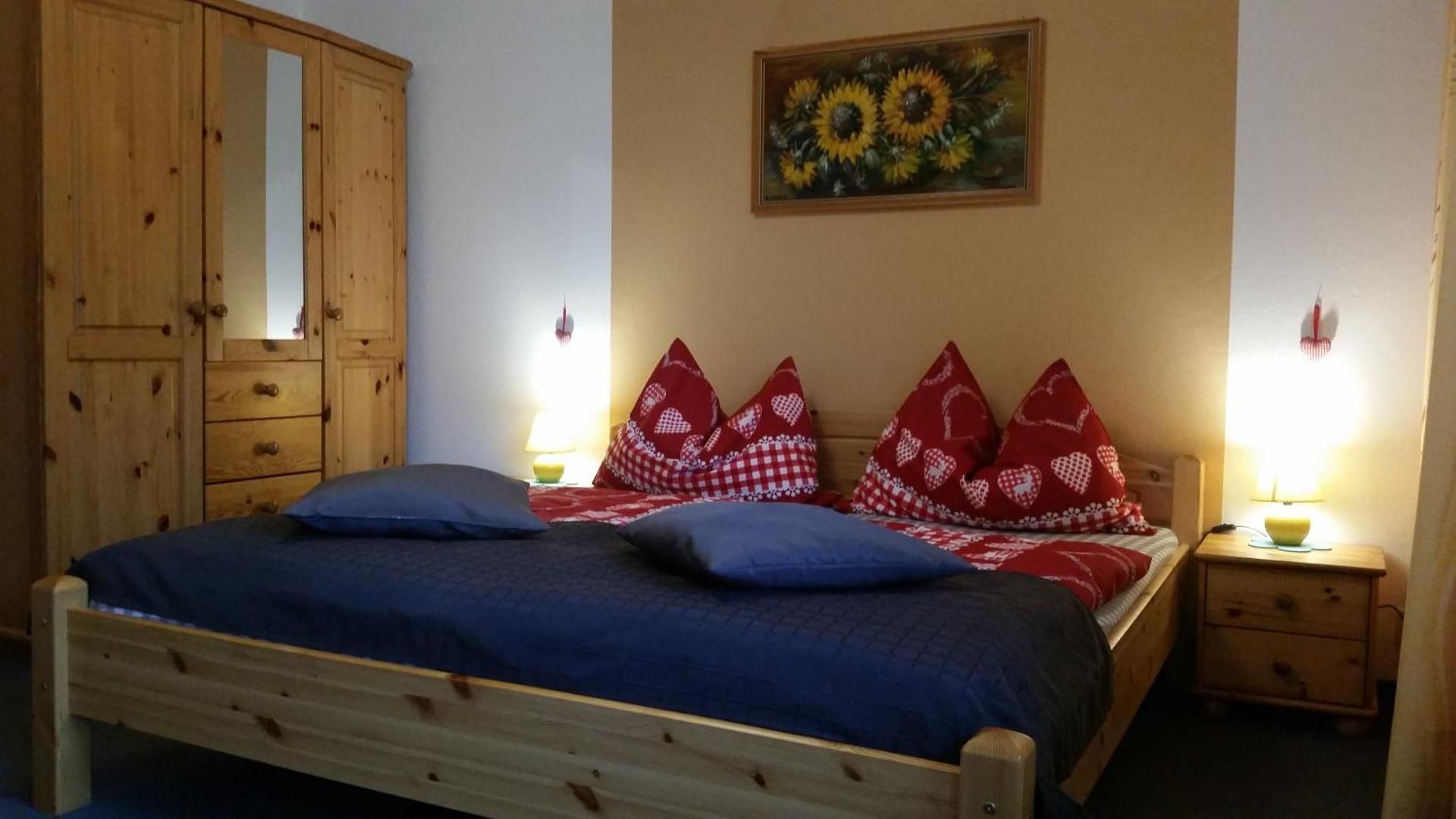 Double Room with Balcony and Parking