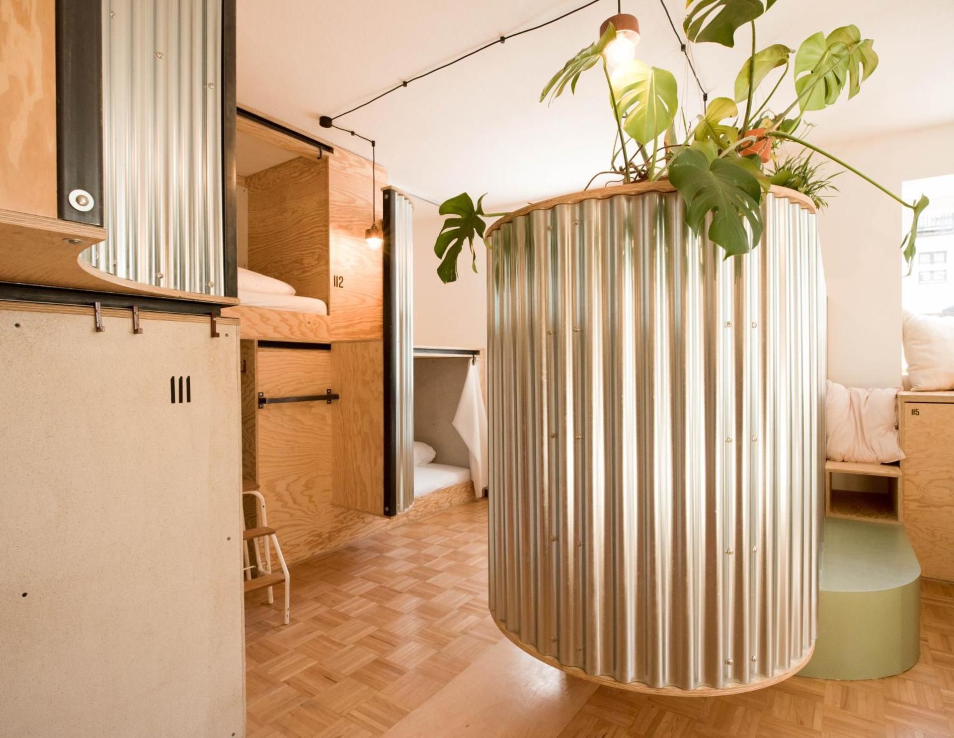 Single Bed in 10 Bed Mixed Dormitory Room