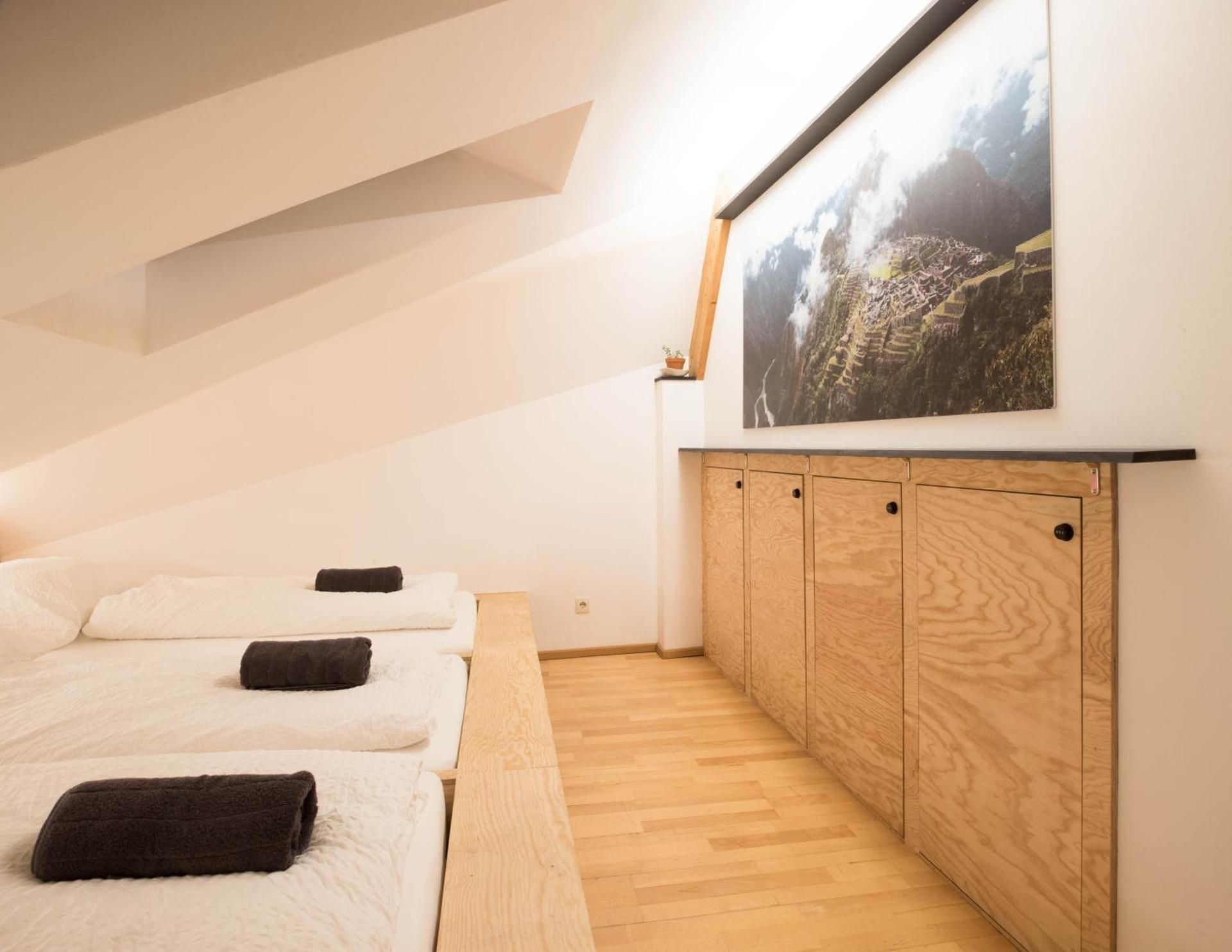 Quadruple Room with Shared Bathroom