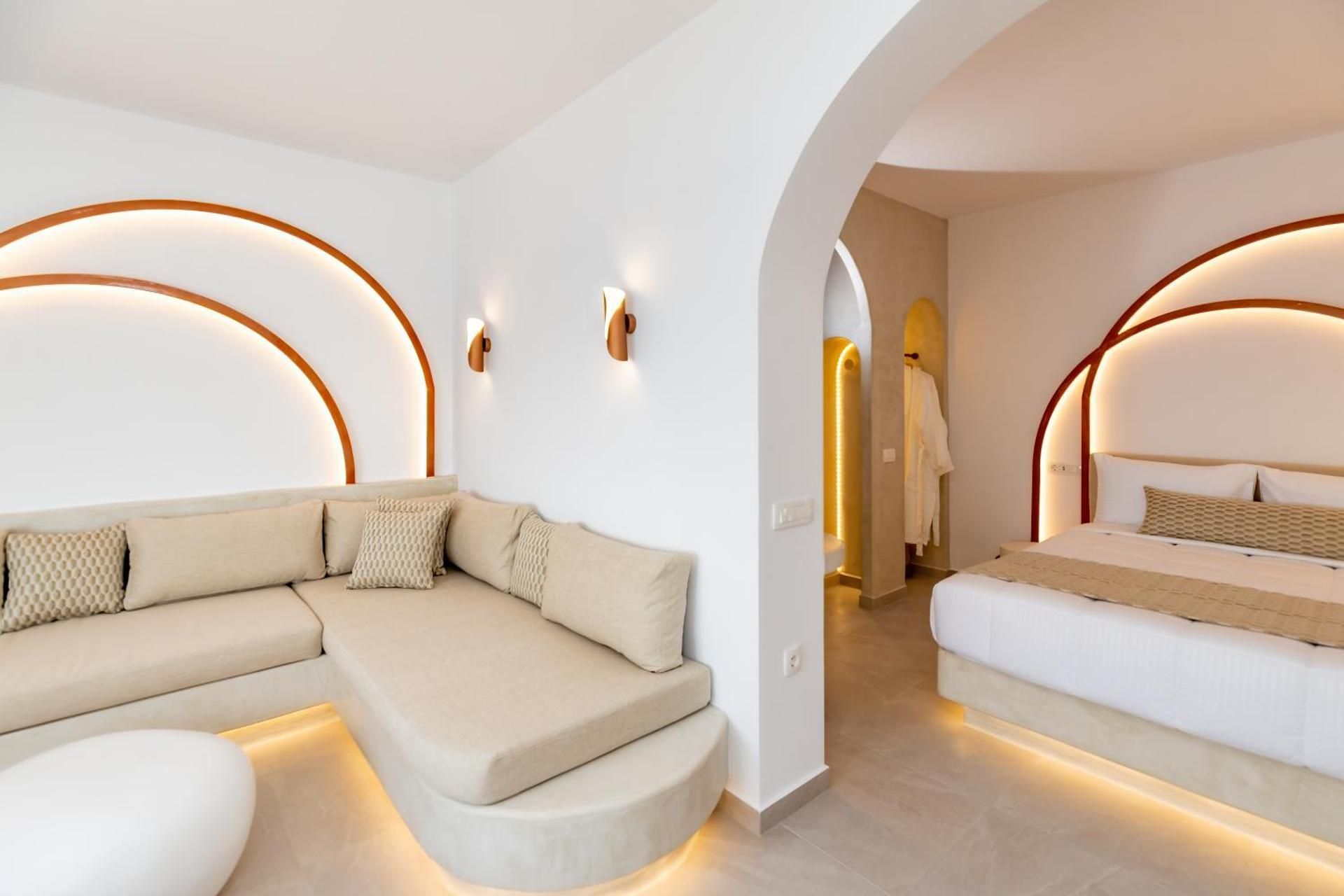 Suite with Hot Tub