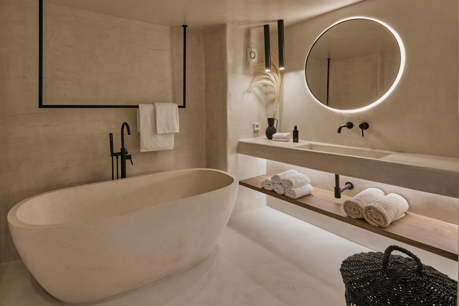 Sunset Suite with Outdoor Heated Private Pool