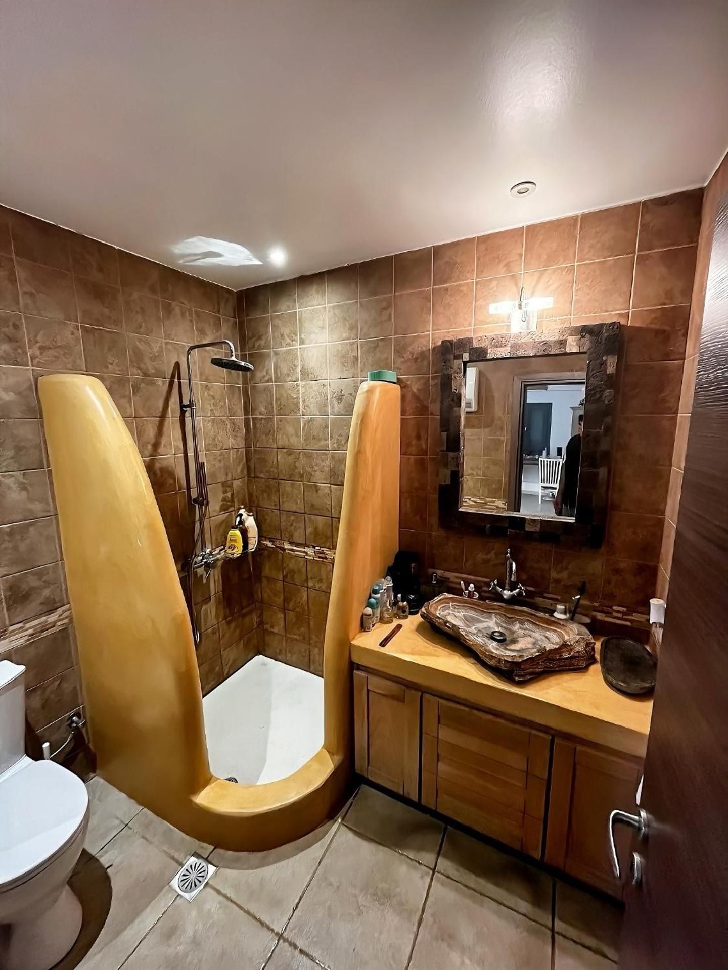 Queen Studio - Disability Access