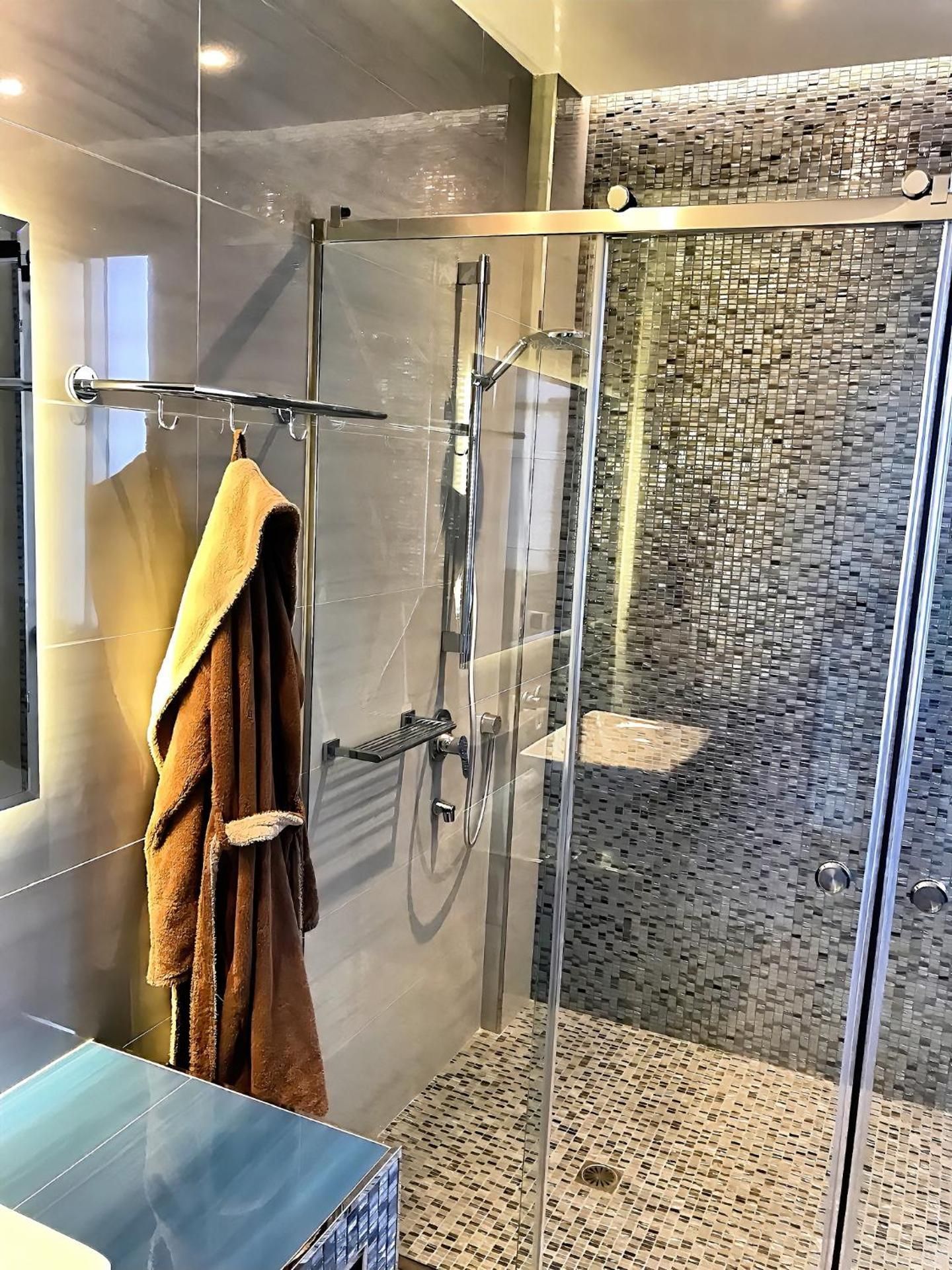 Three-Bedroom Premium Apartment with Balcony