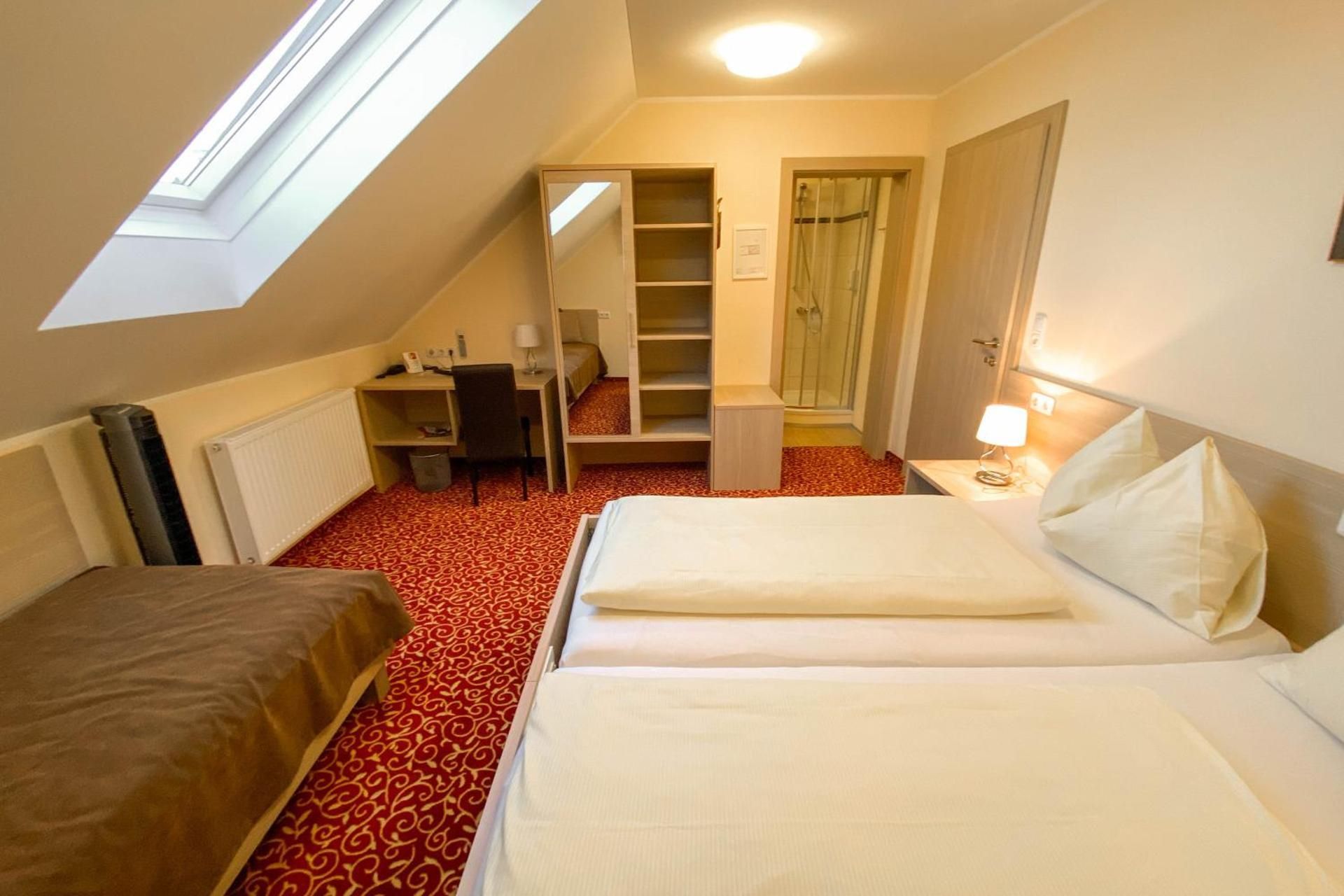 Deluxe Double Room with Extra Bed