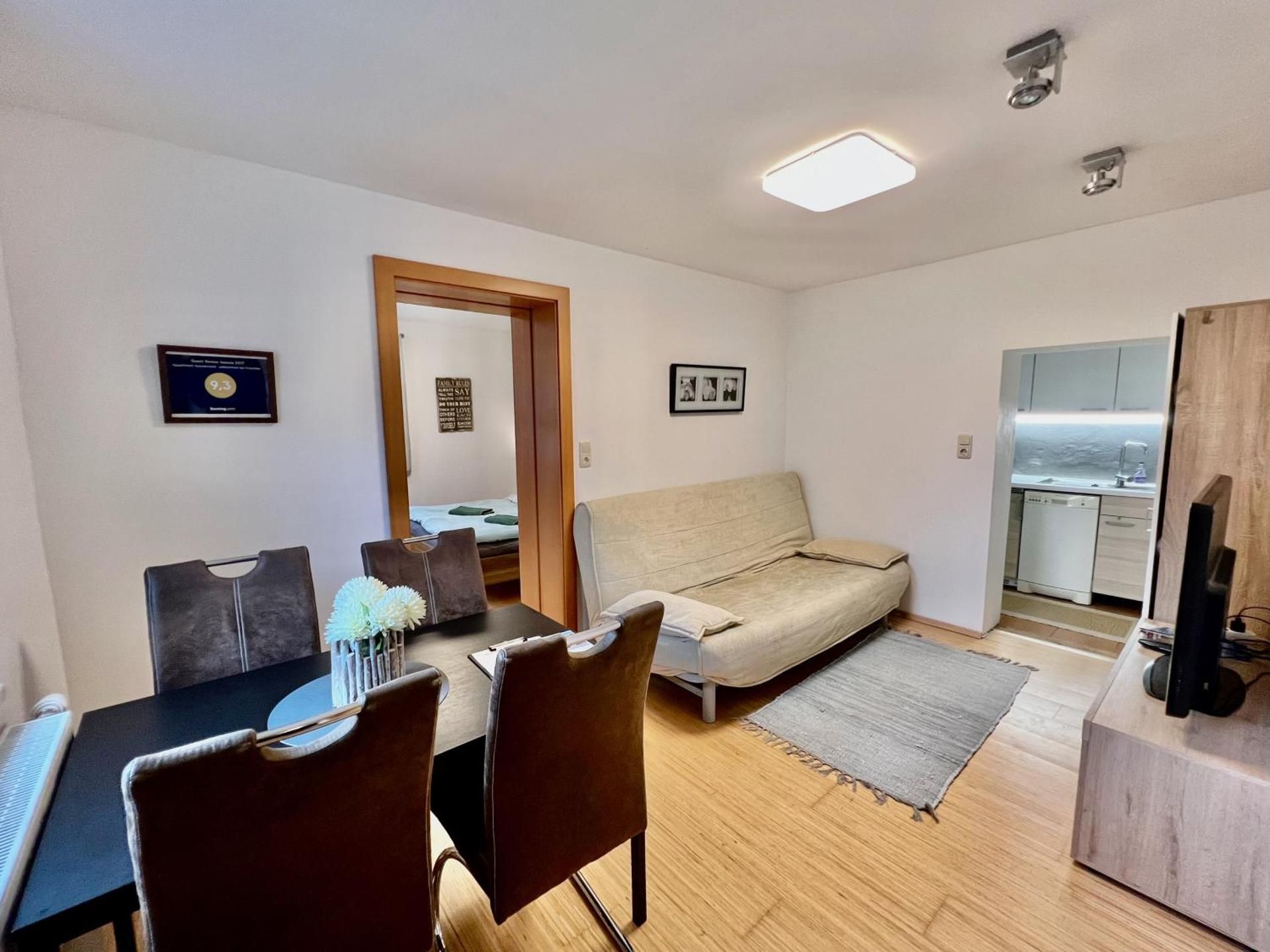 One-Bedroom Apartment