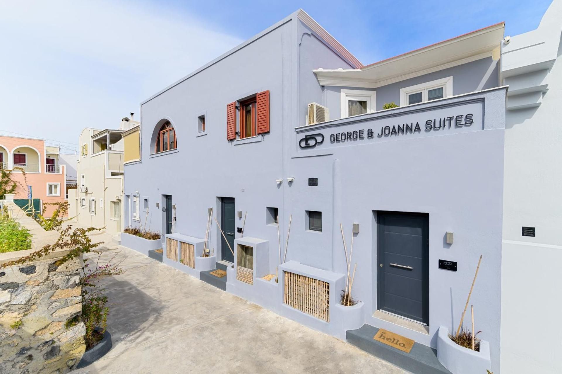George & Joanna Suites Santorini