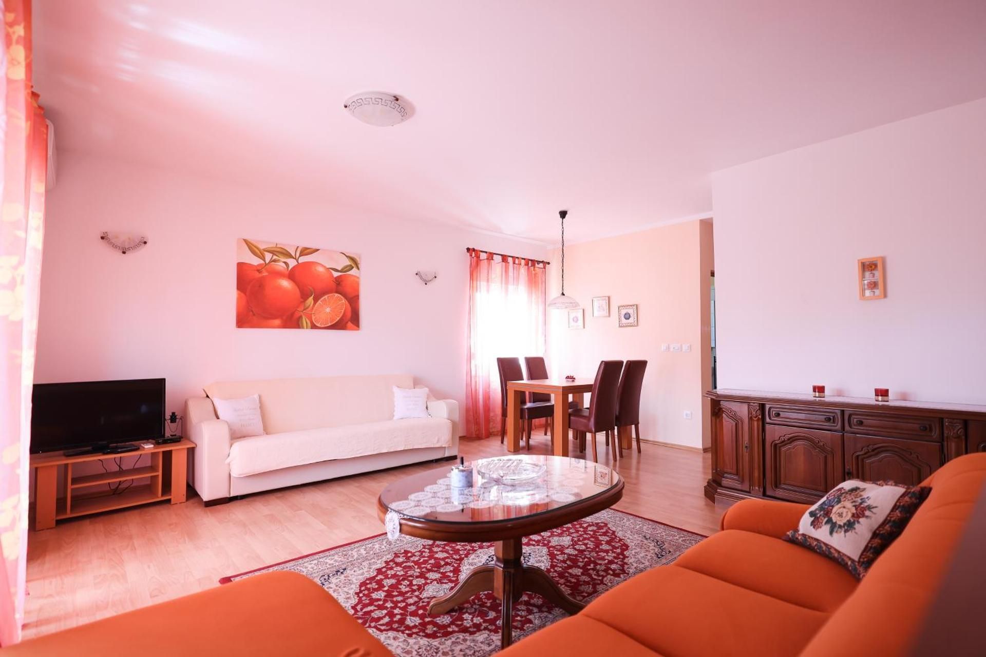 One-Bedroom Apartment with Balcony