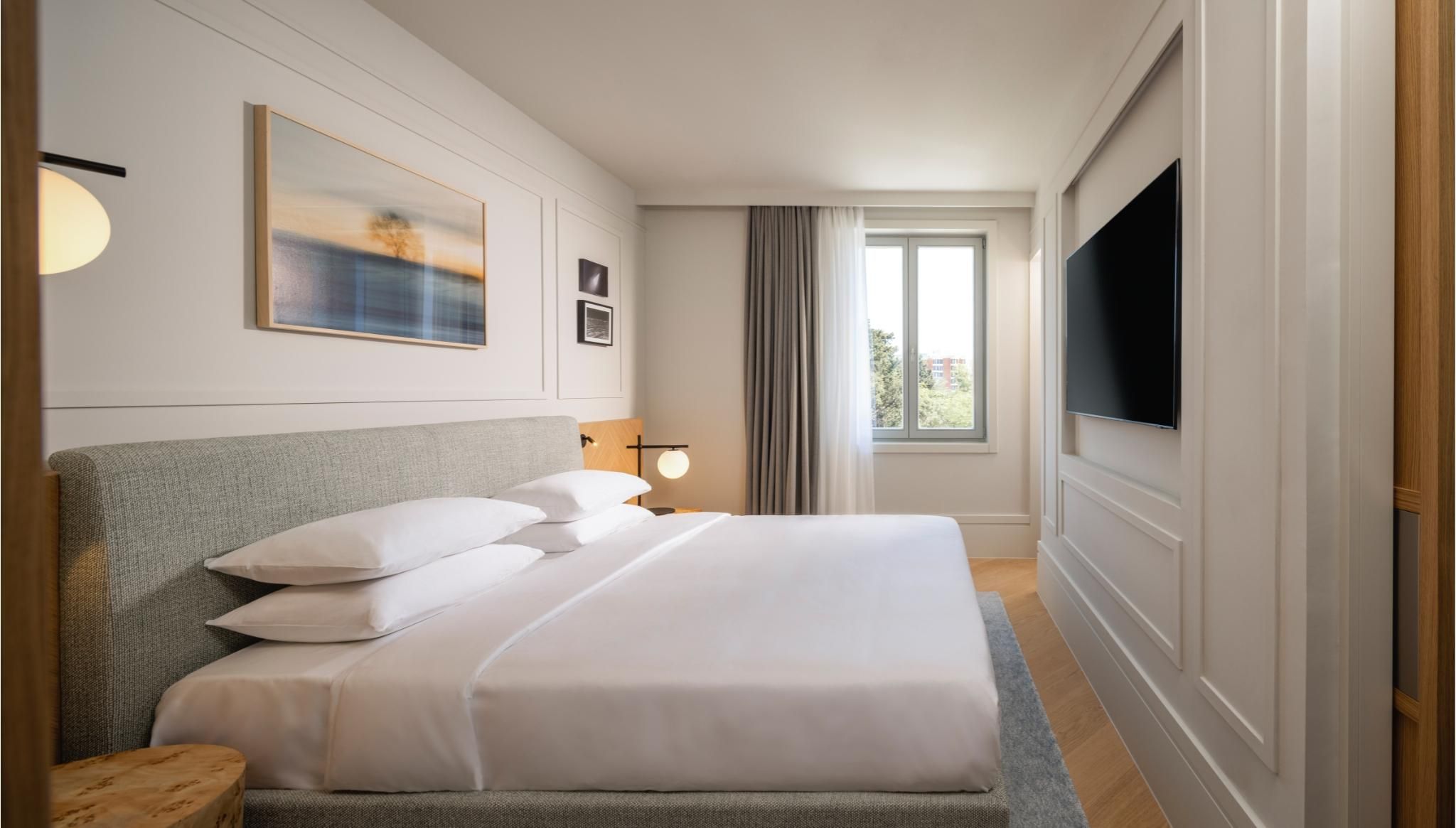 Regency Suite
