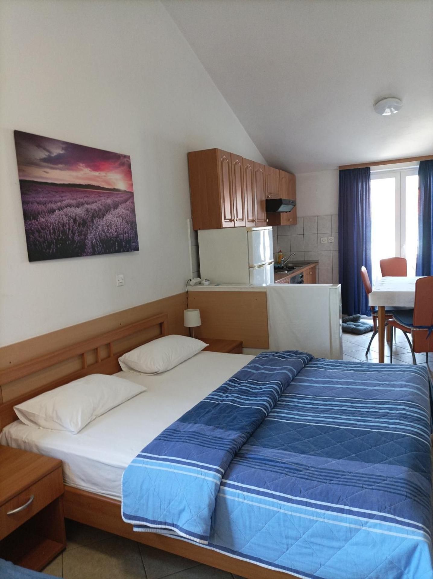 Studio Apartment with Balcony