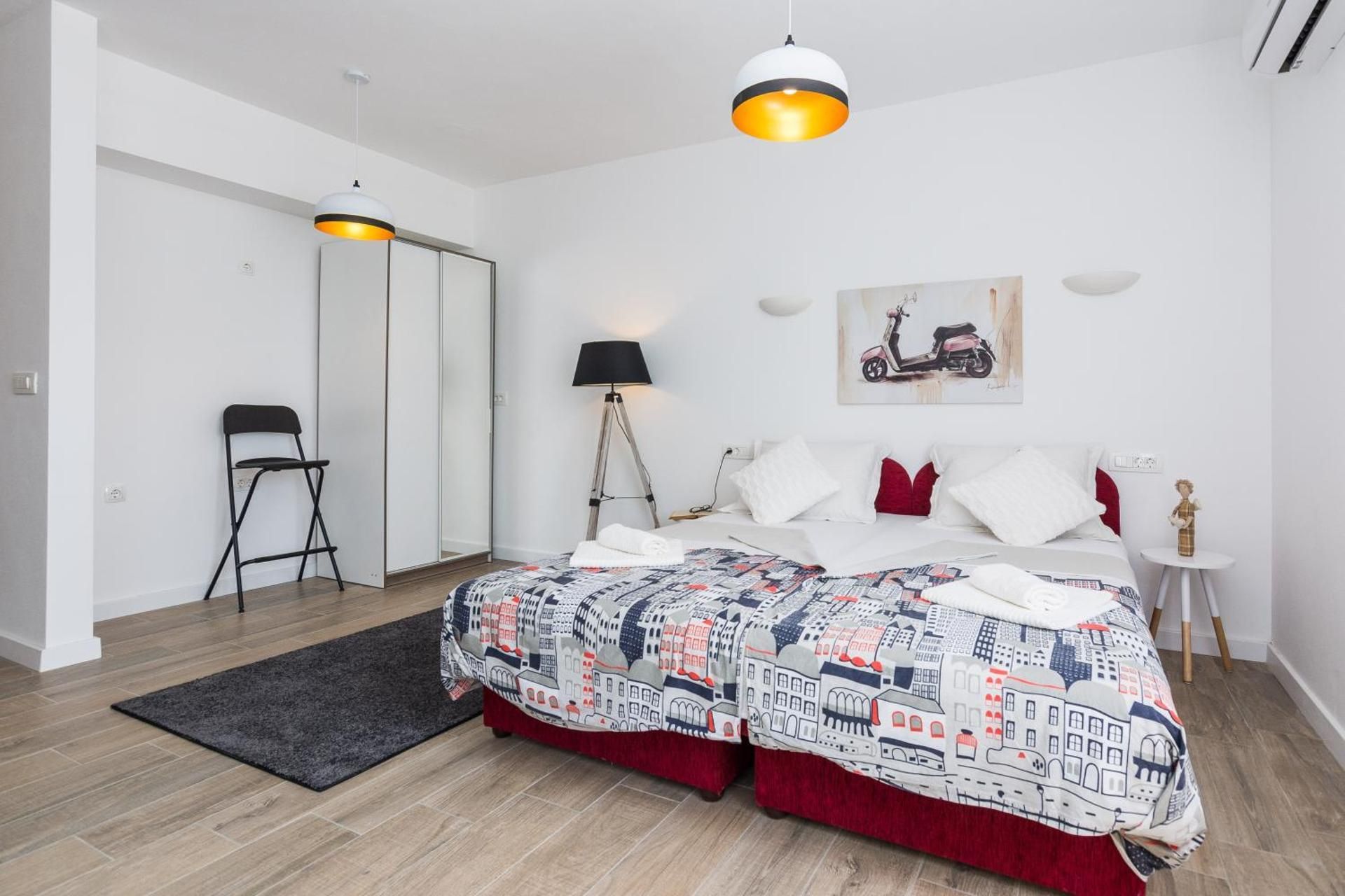 Studio Apartment