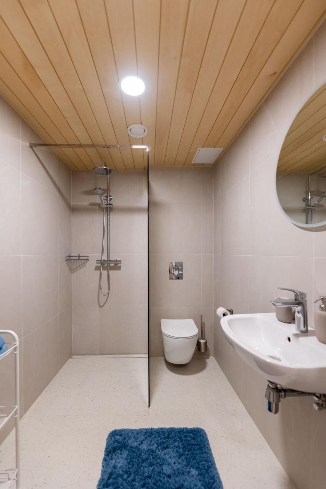 One-Bedroom Family Apartment