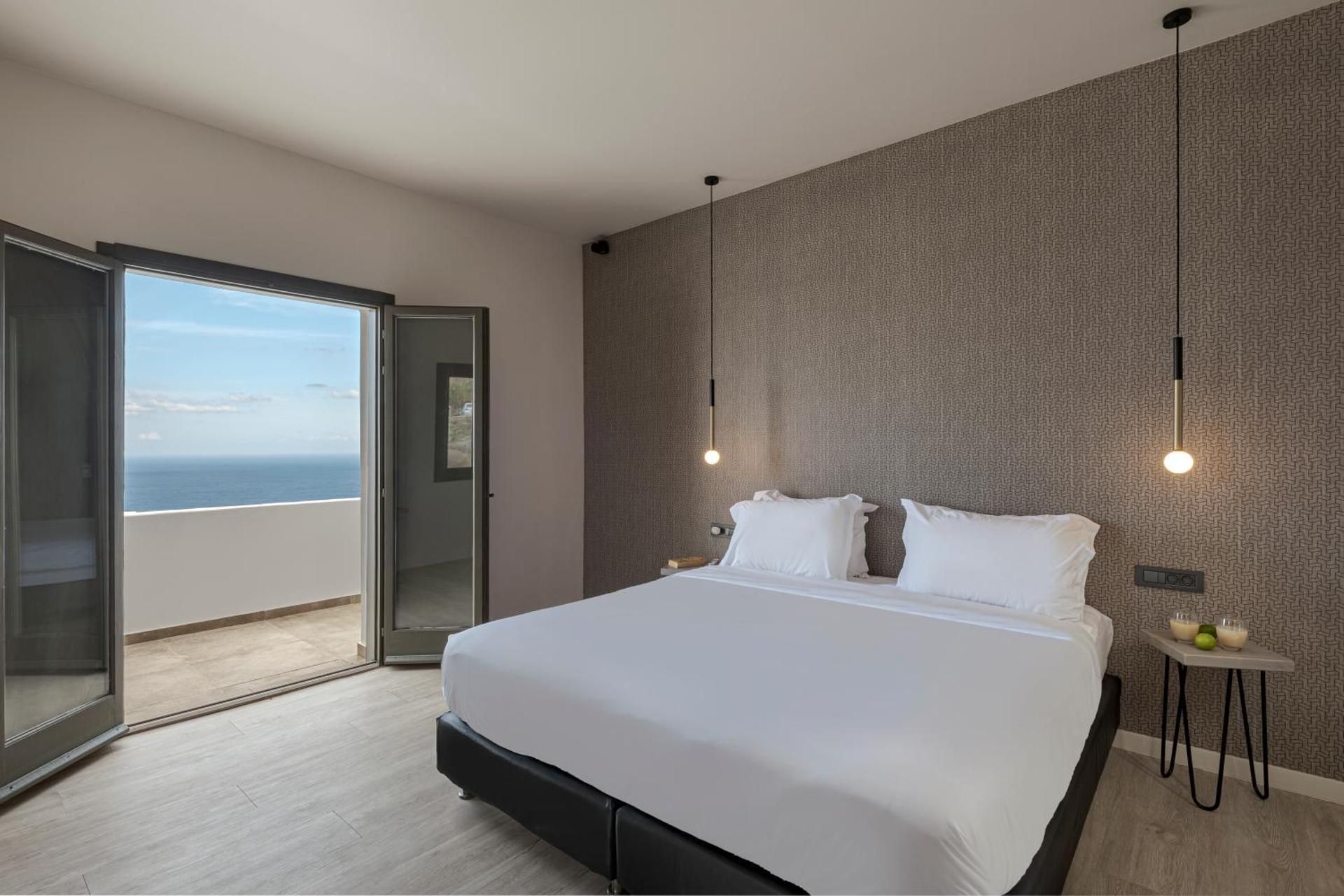 Superior Double or Twin Room with Sea View