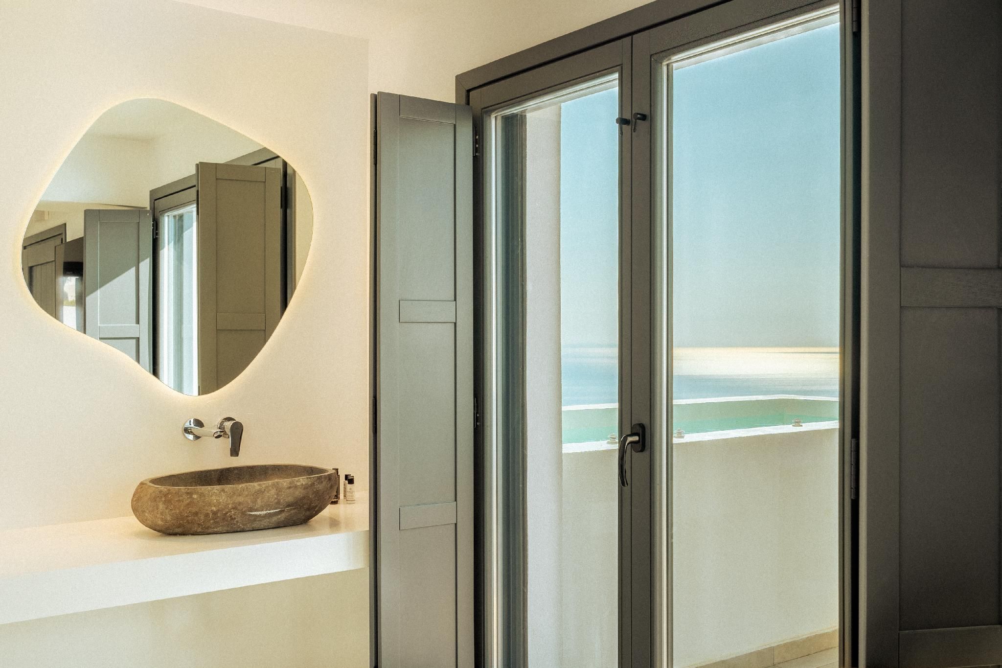 Gazelle Living Premier Sea View 2