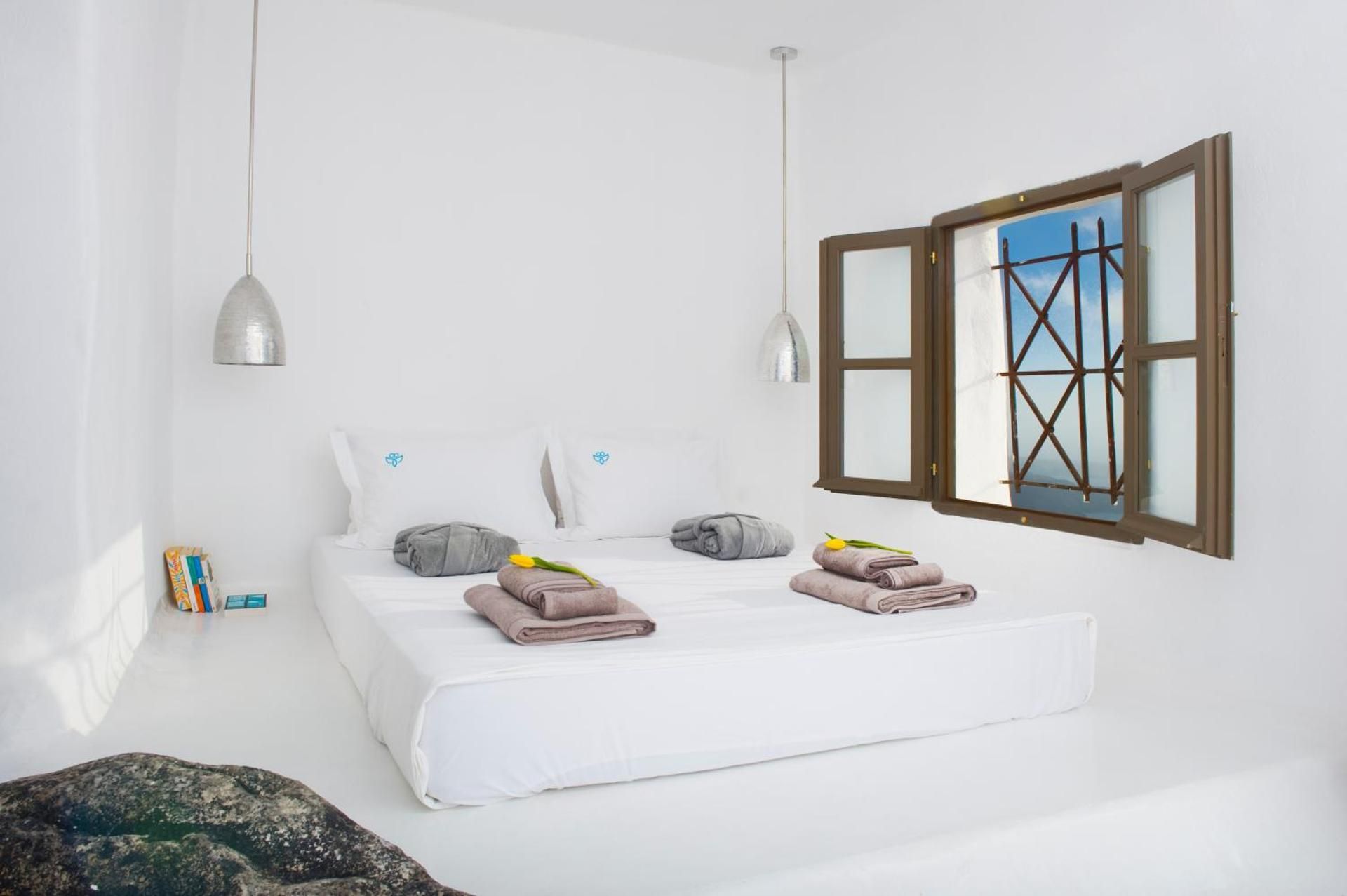 Character Superior Cave Room with Indoor Plunge Pool