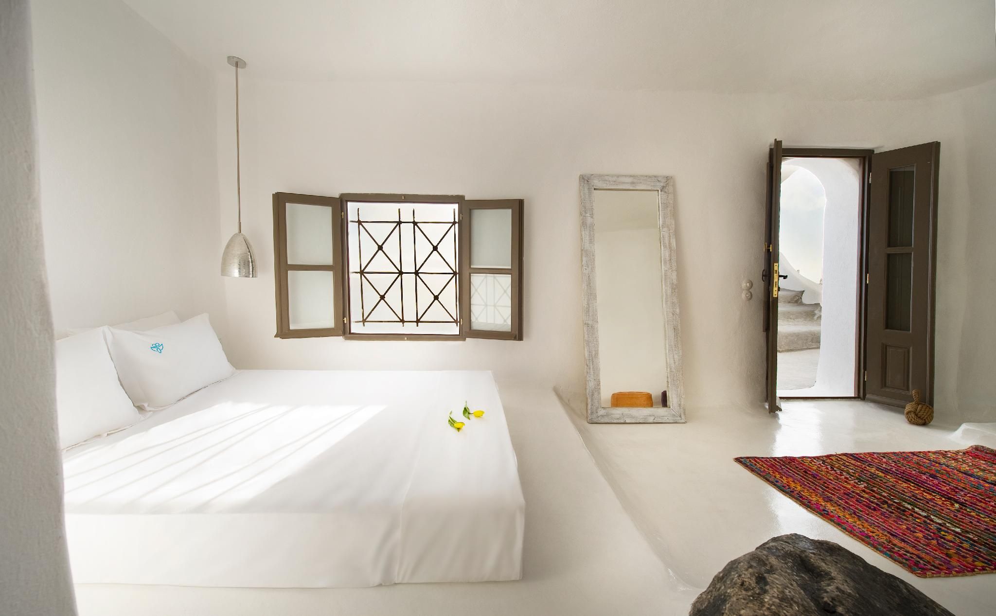 Character Superior Cave Room with Indoor Plunge Pool