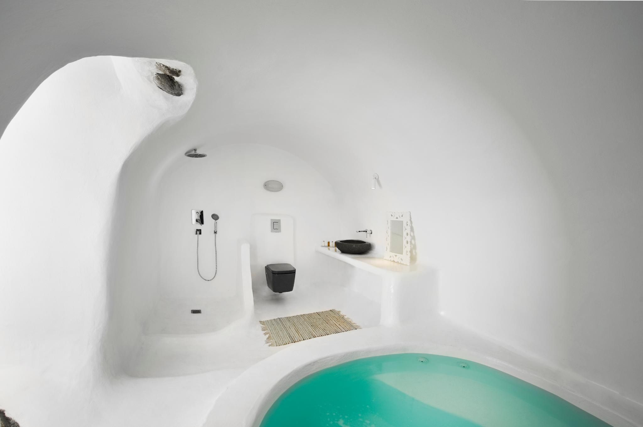 Character Superior Cave Room with Indoor Plunge Pool