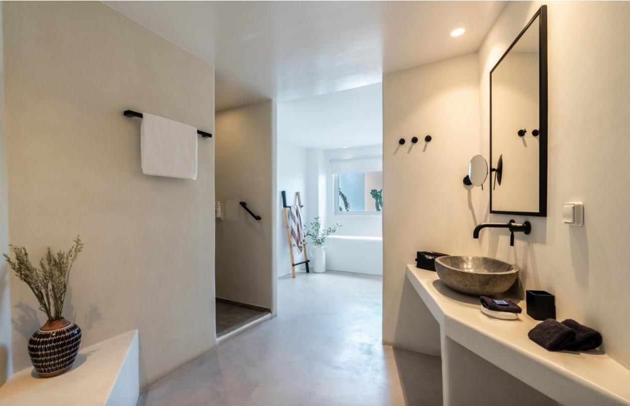 Suite Double with Caldera View and Outdoor Mini Private Pool