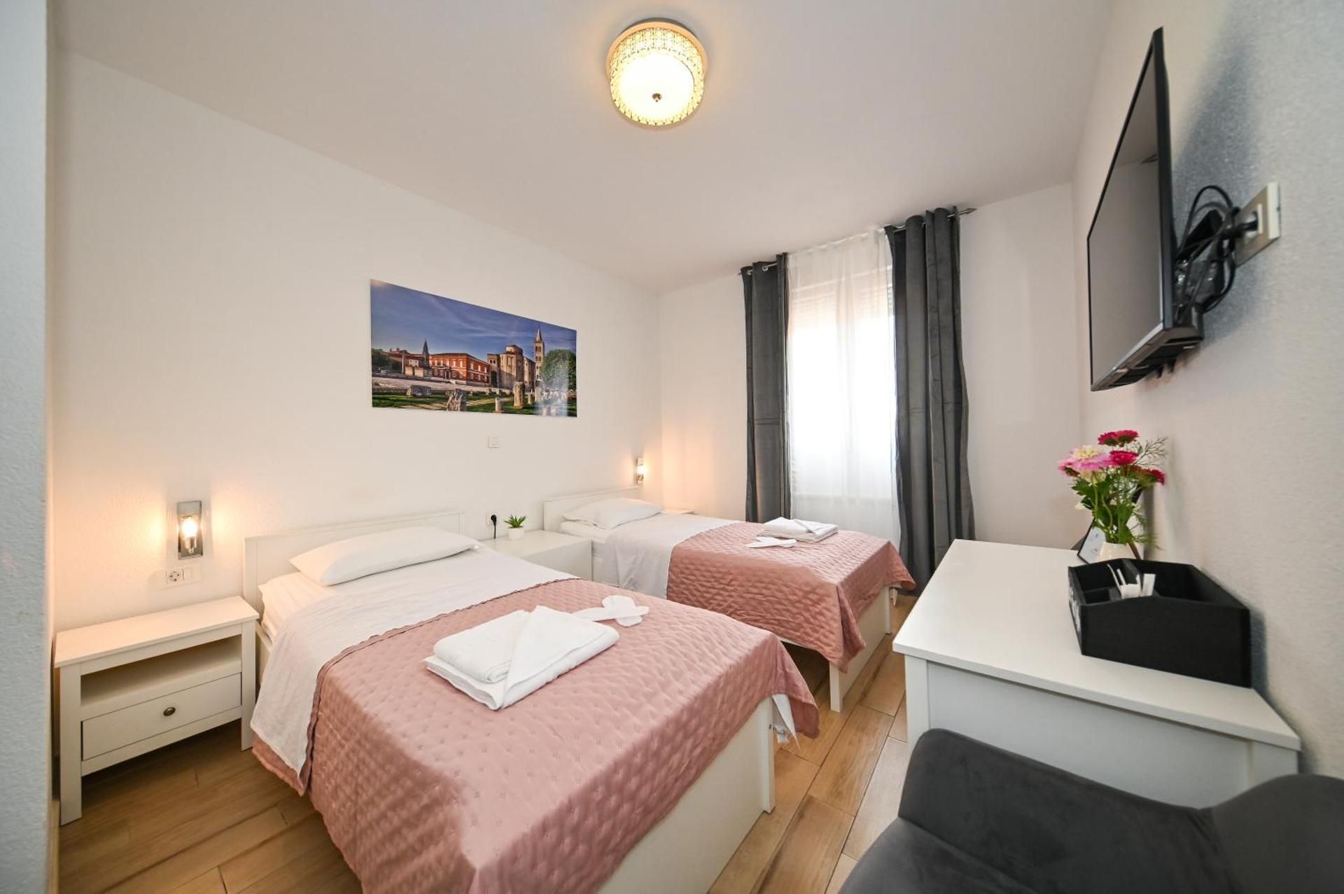 Twin Room with Bathroom