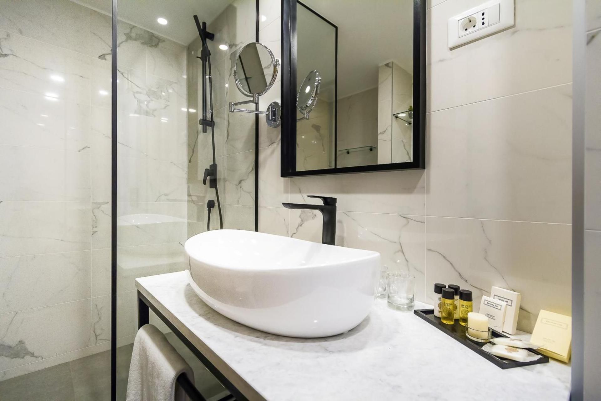 Superior Apartment