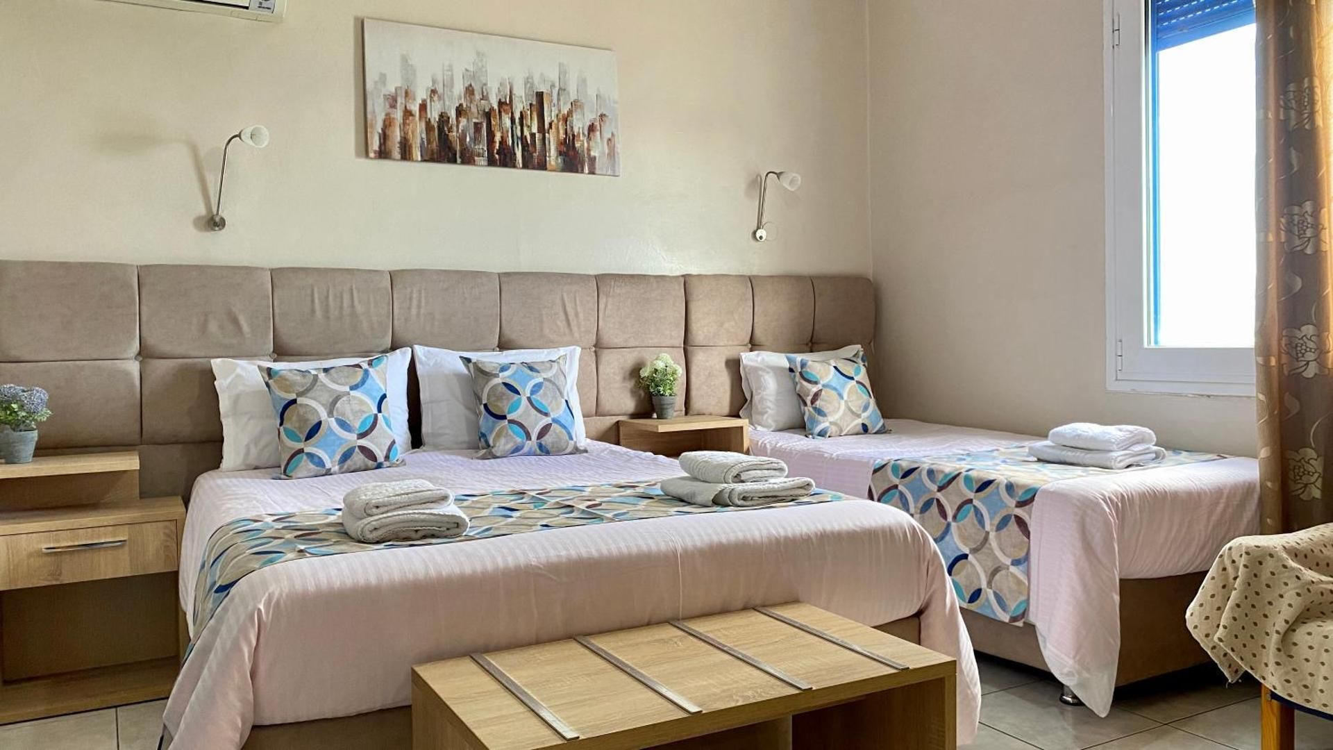 Standard Triple Room with Sea View