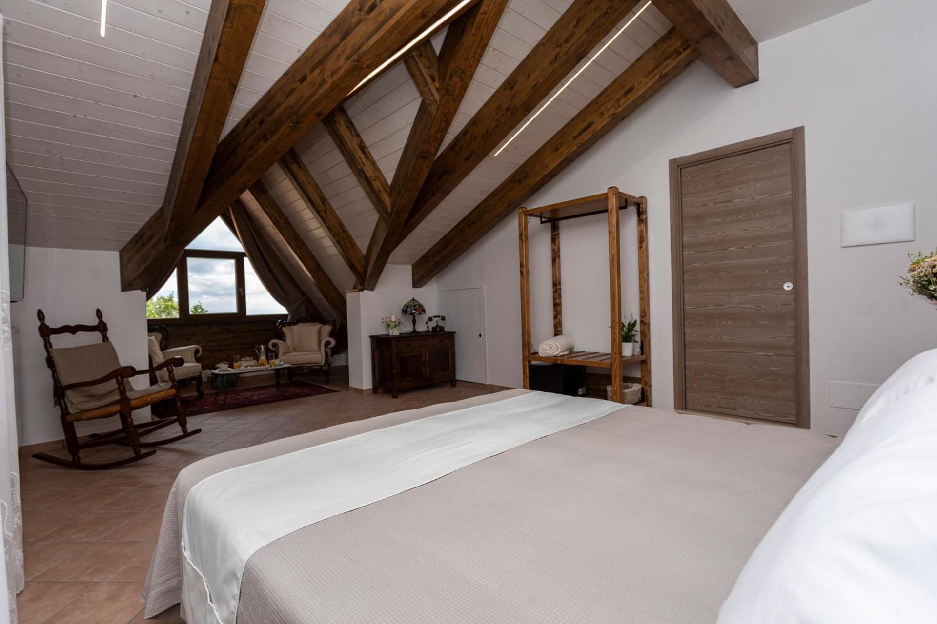 Queen Room with Sea View