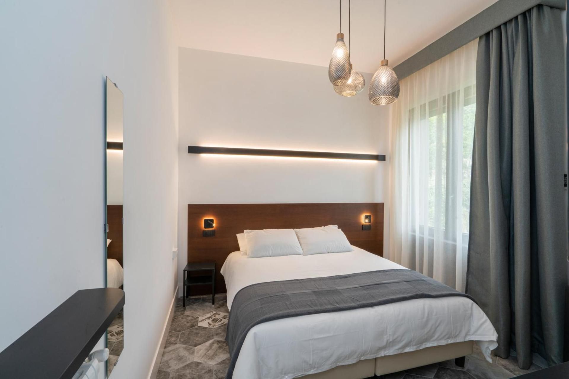 King Room with Mountain View