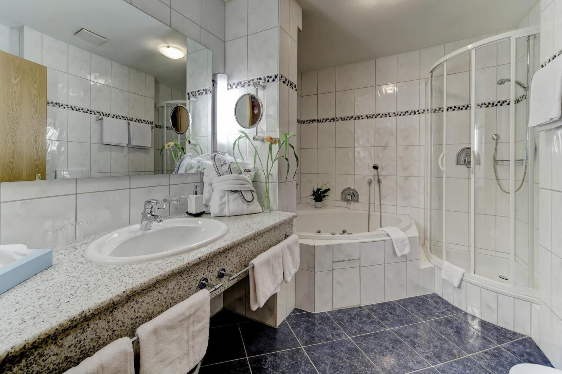 Deluxe Junior Suite