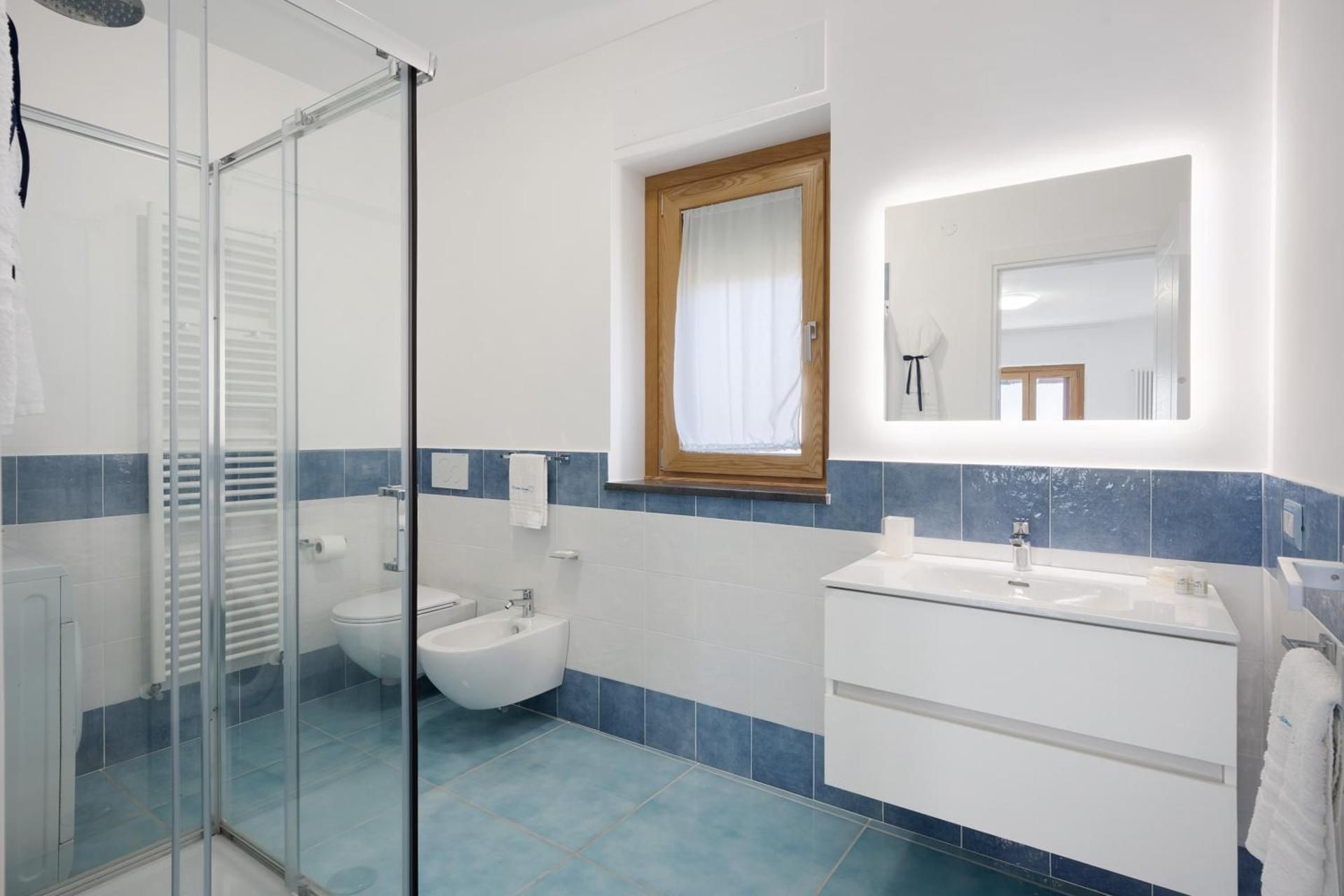 Superior One-Bedroom Apartment