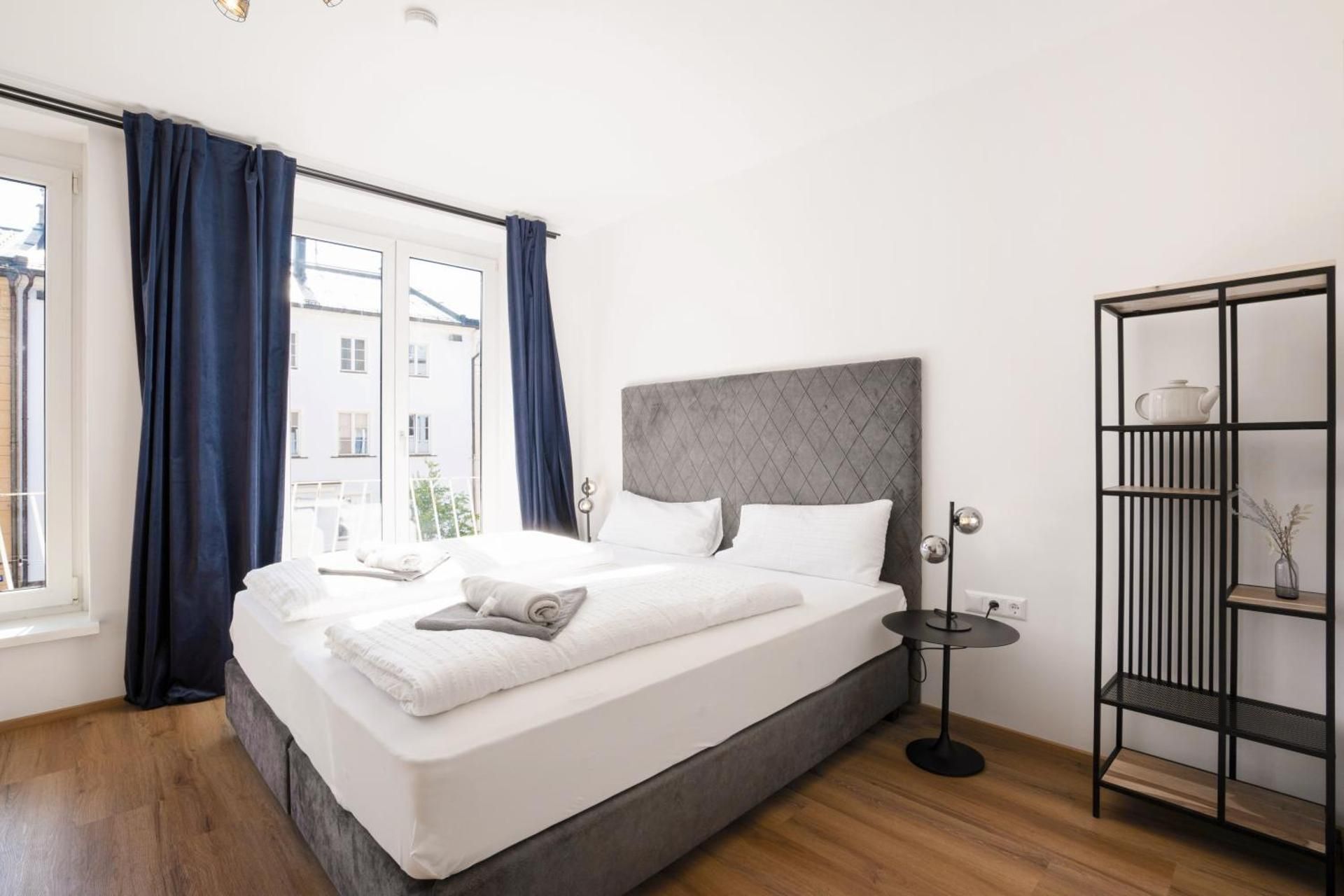 Double Room with Shared Toilet