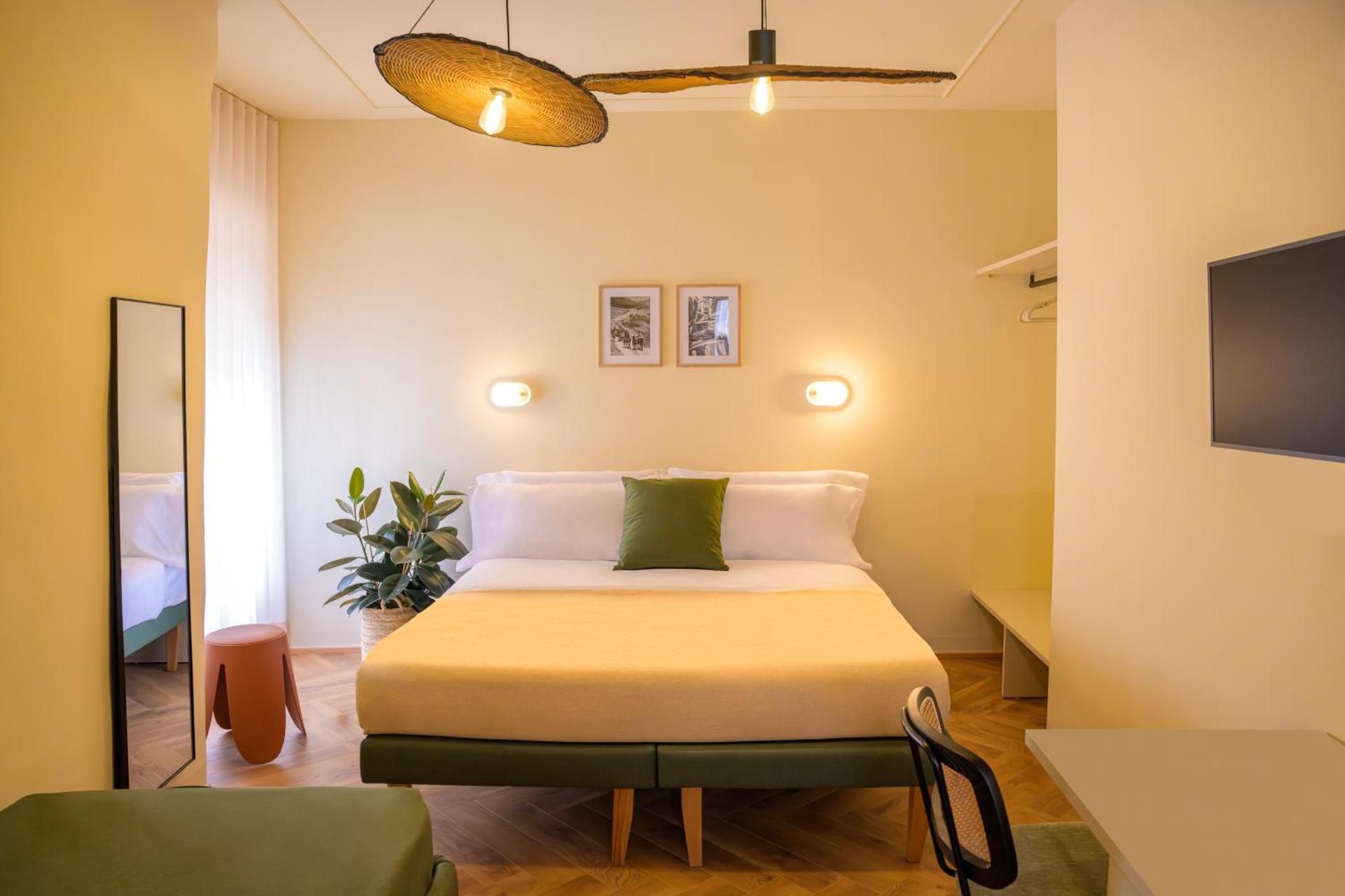 Triple Room with Private Bathroom