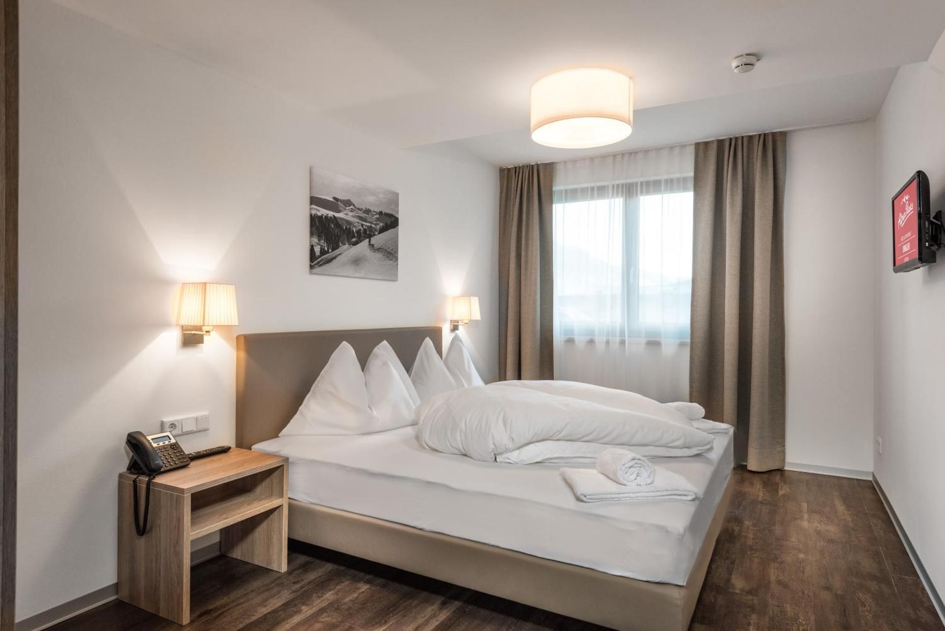 Classic Double Room with Balcony