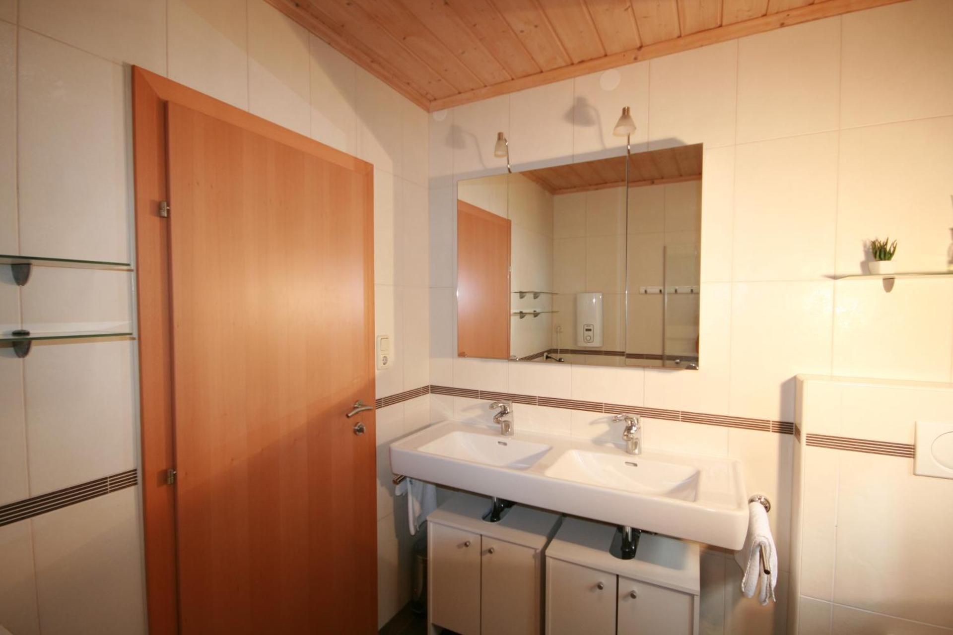 Apartment for 4 - 7 Person