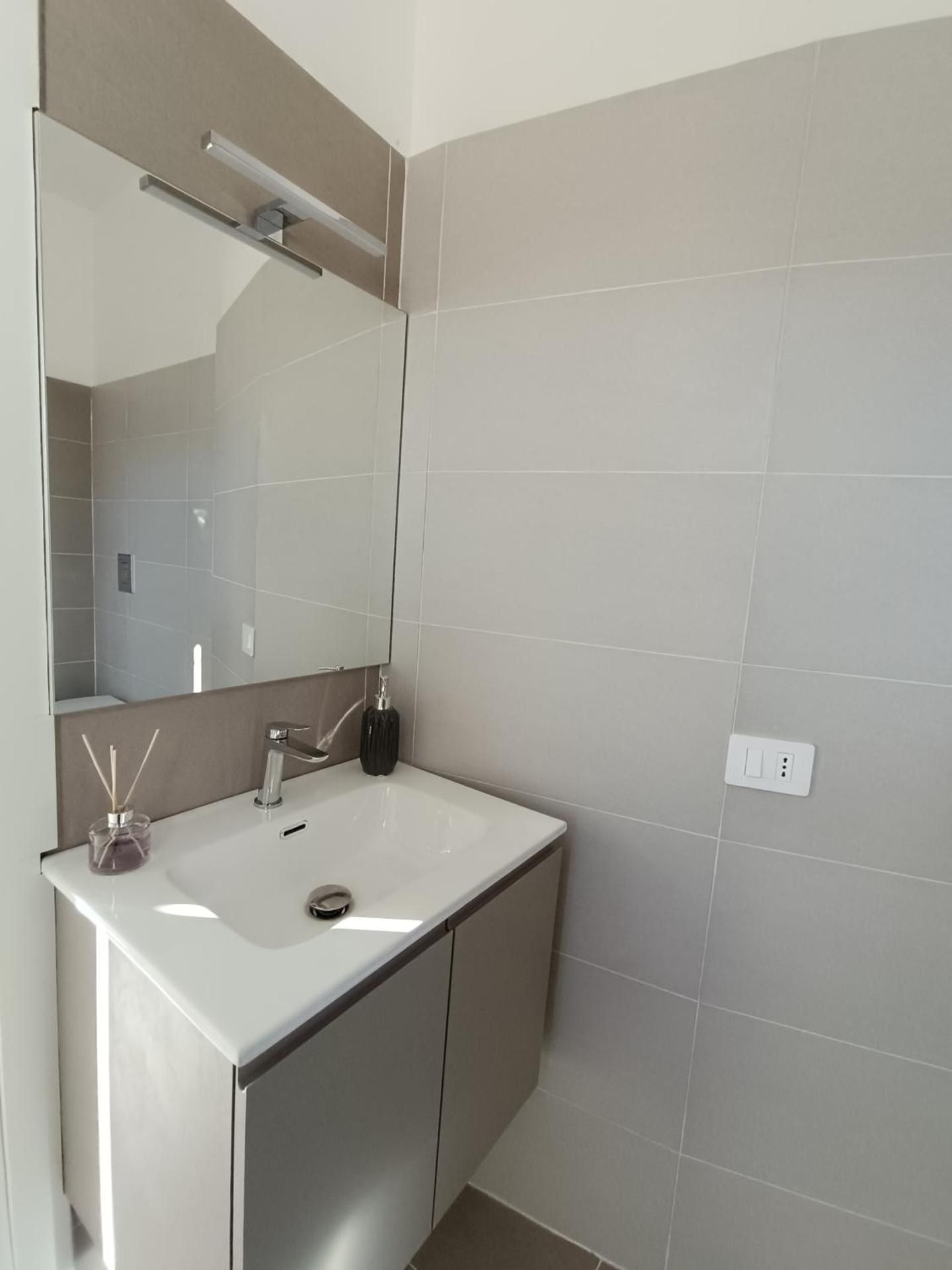 Donna Giovanna Guest House Large Double Room 3