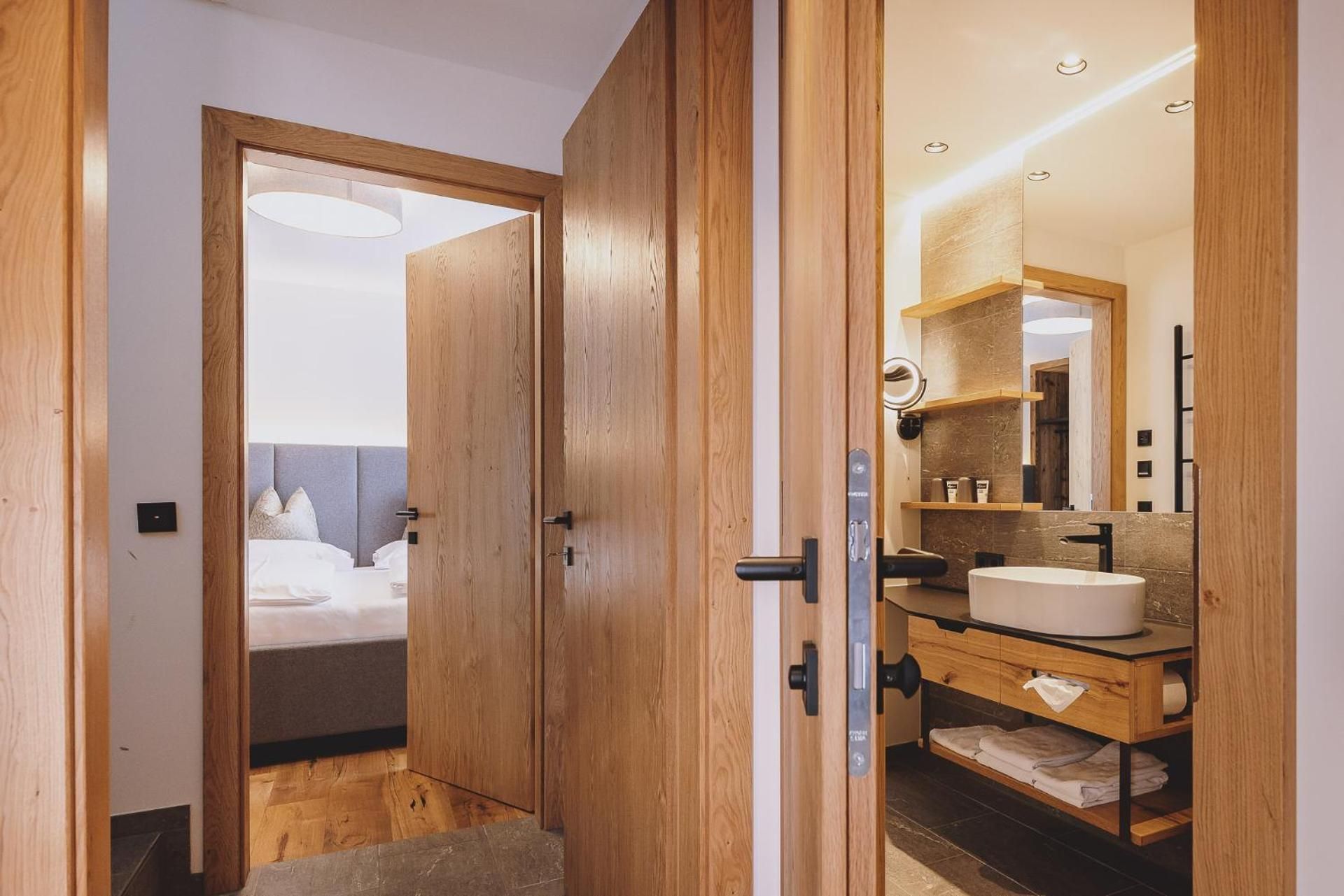 Panorama Three-Bedroom Chalet with Sauna