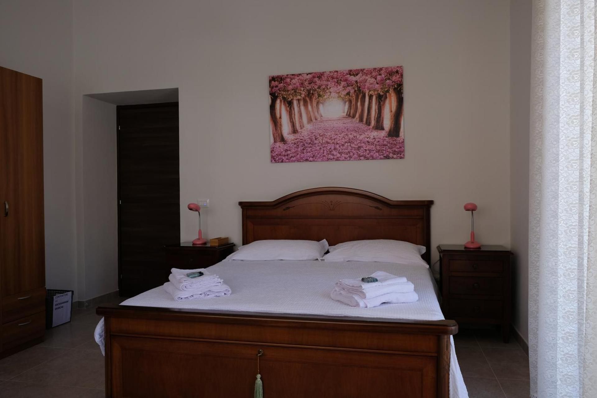 Large Double Room