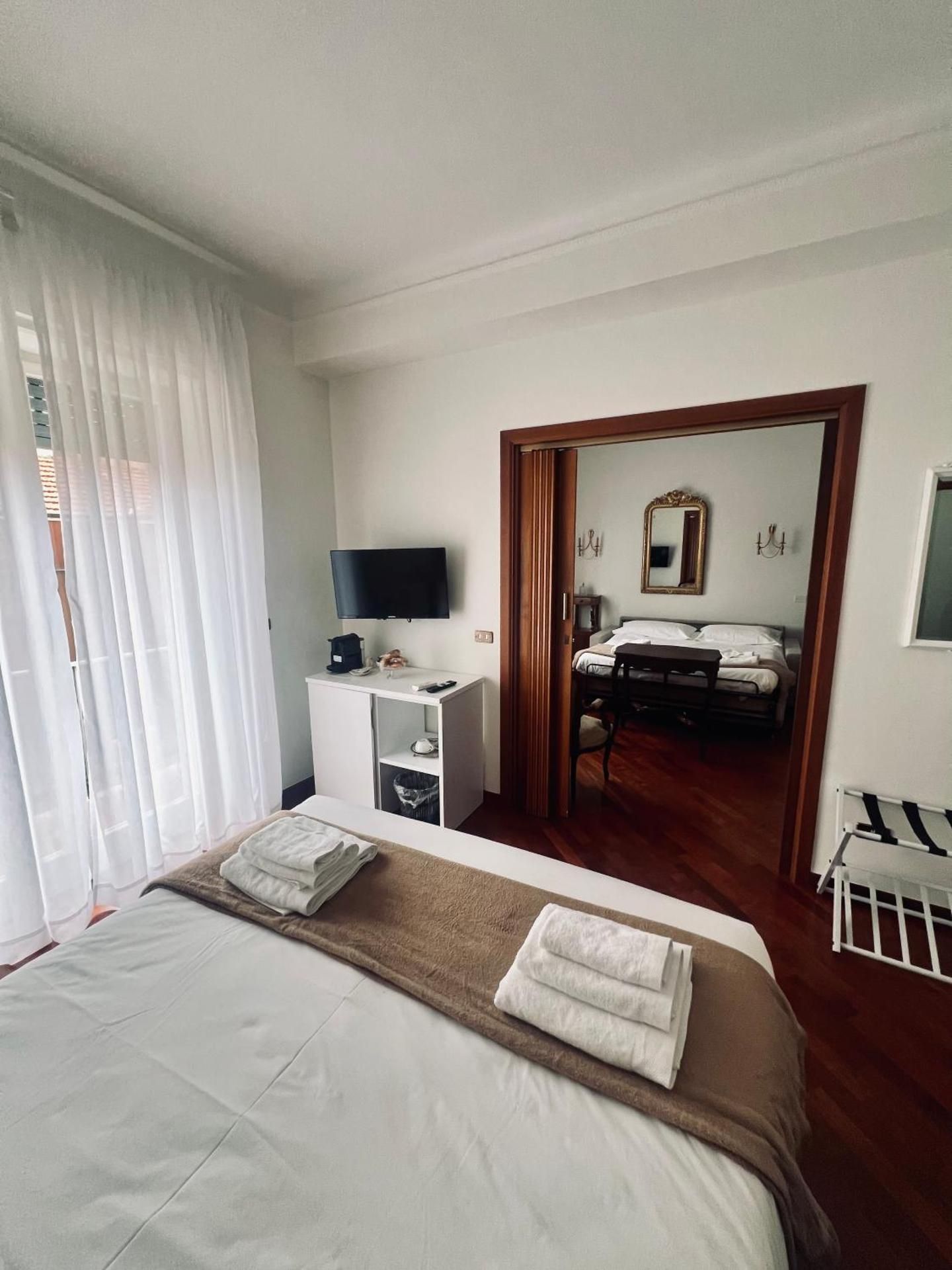 Premium Quadruple Room