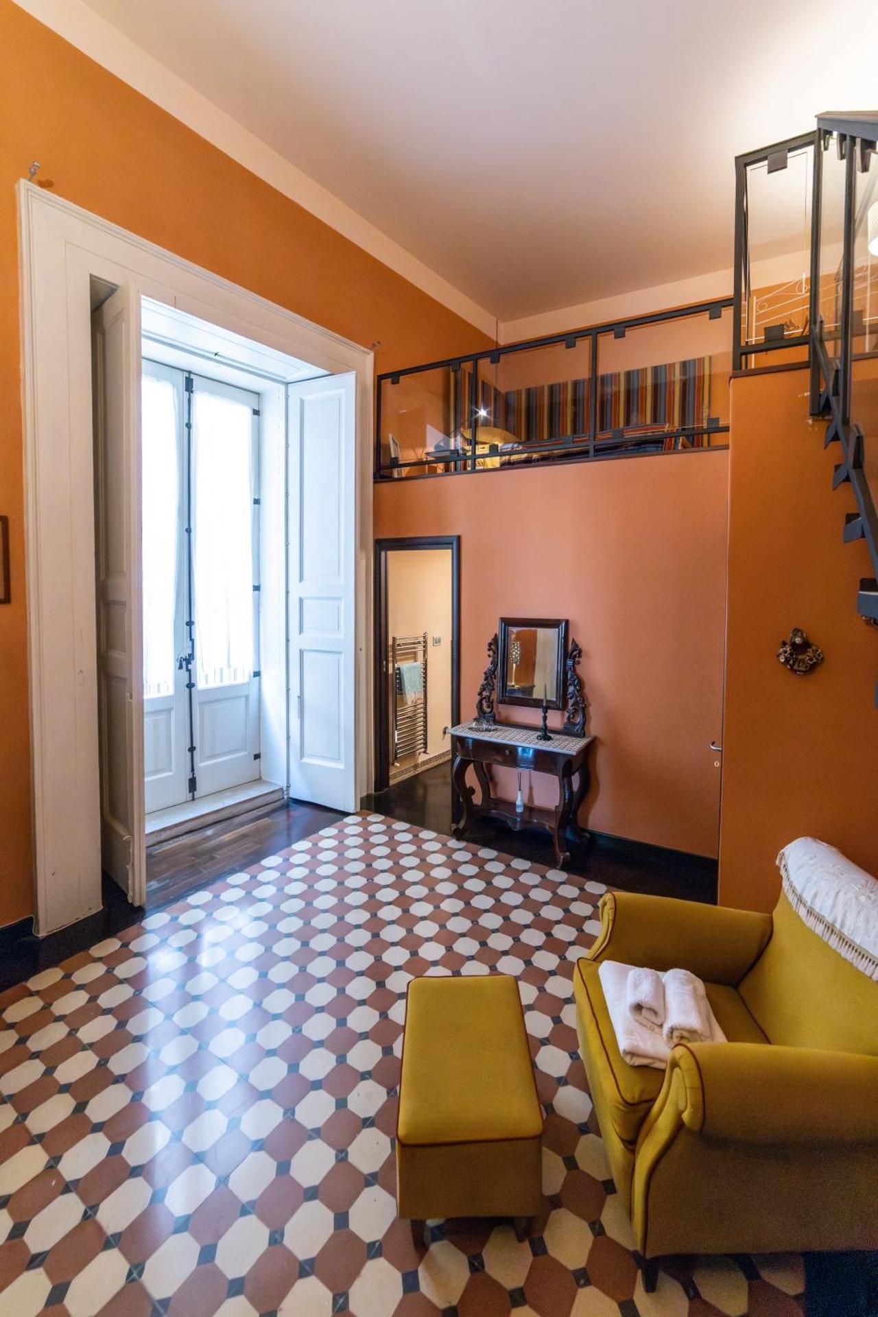 Queen Room with Balcony