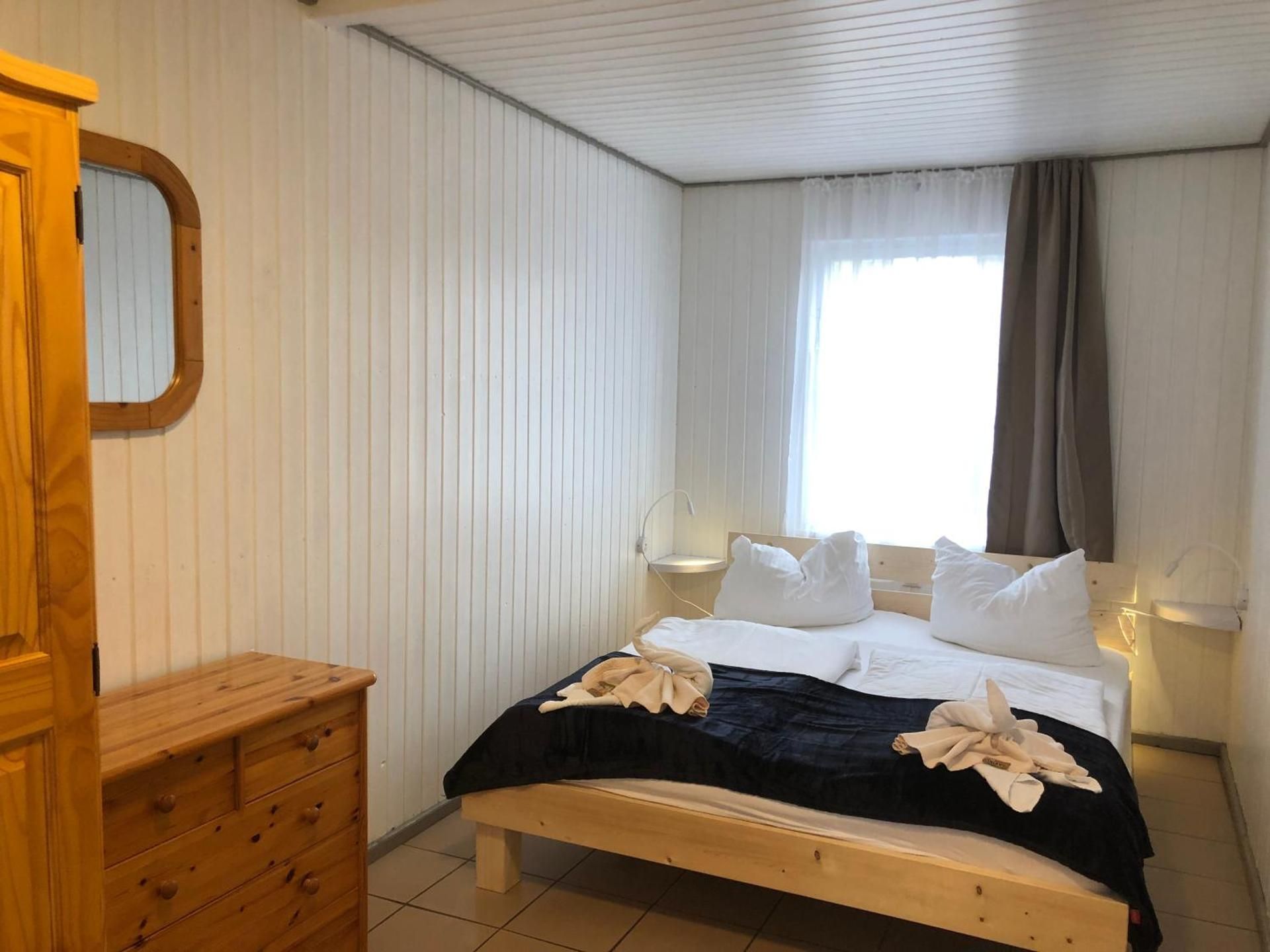 One-Bedroom Bungalow
