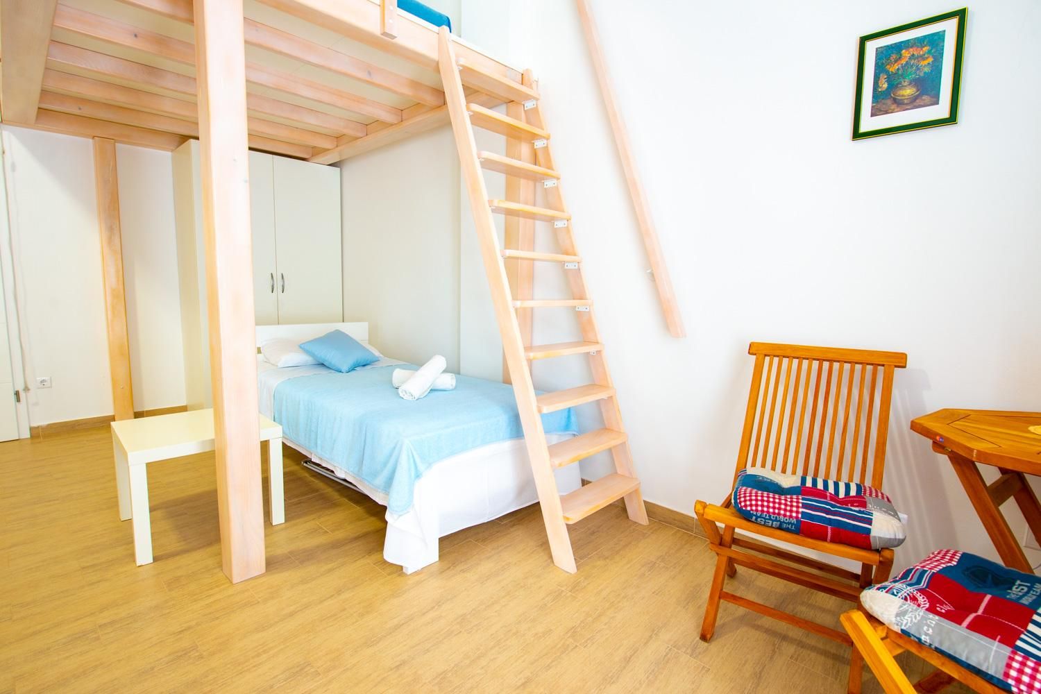Studio for 3 People