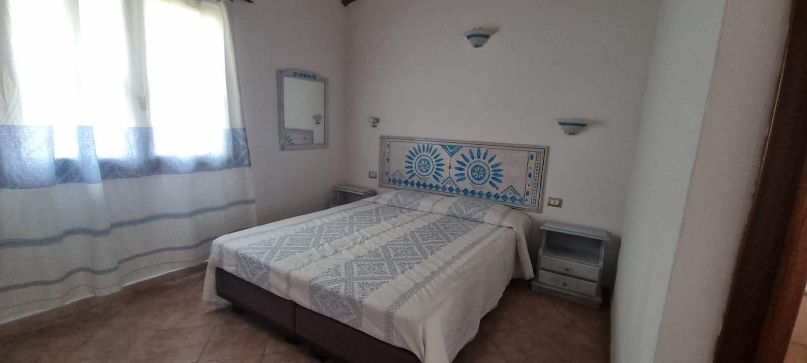 One Bedroom Deluxe Mountain View