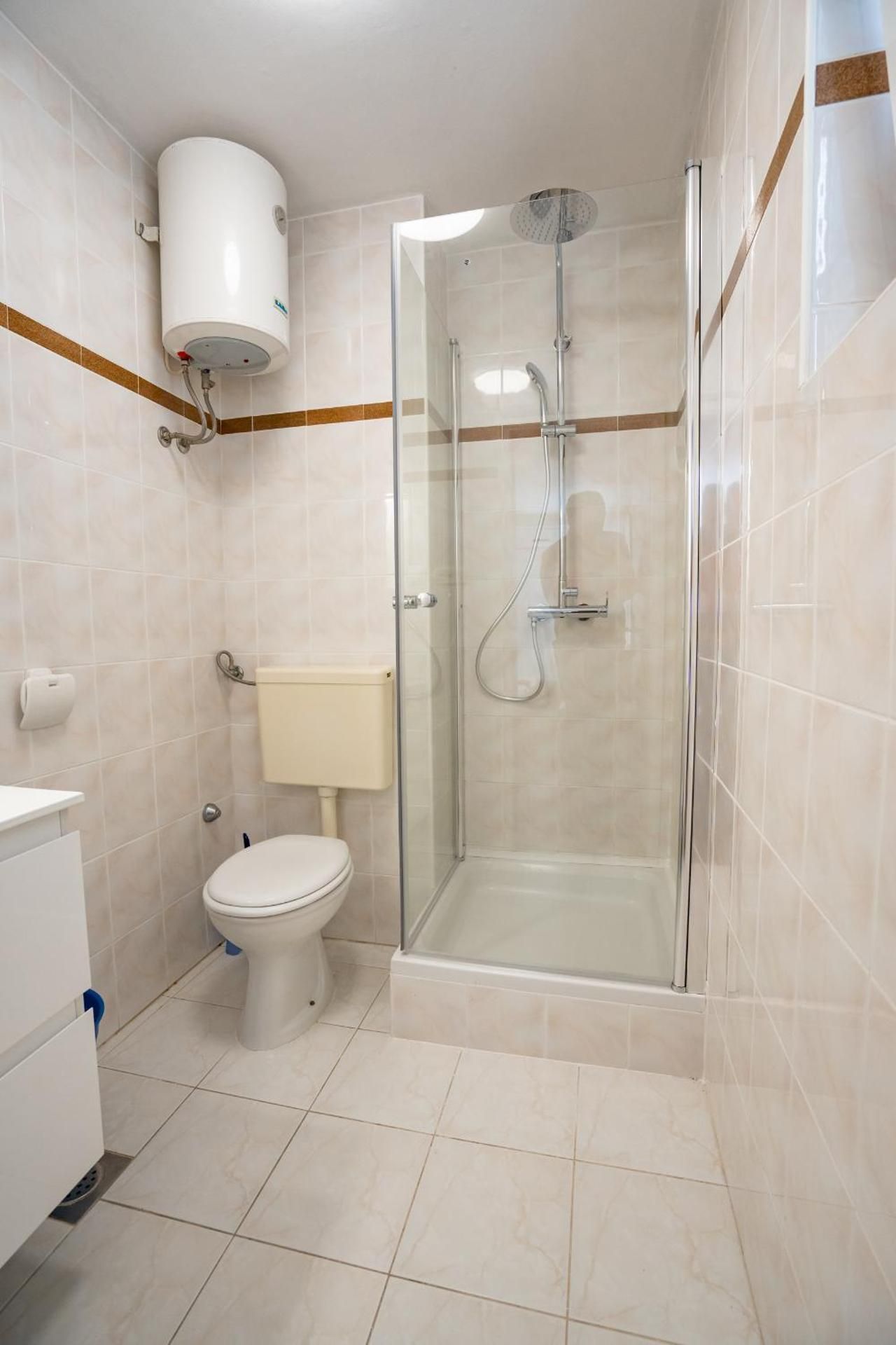 Triple Room with Bathroom