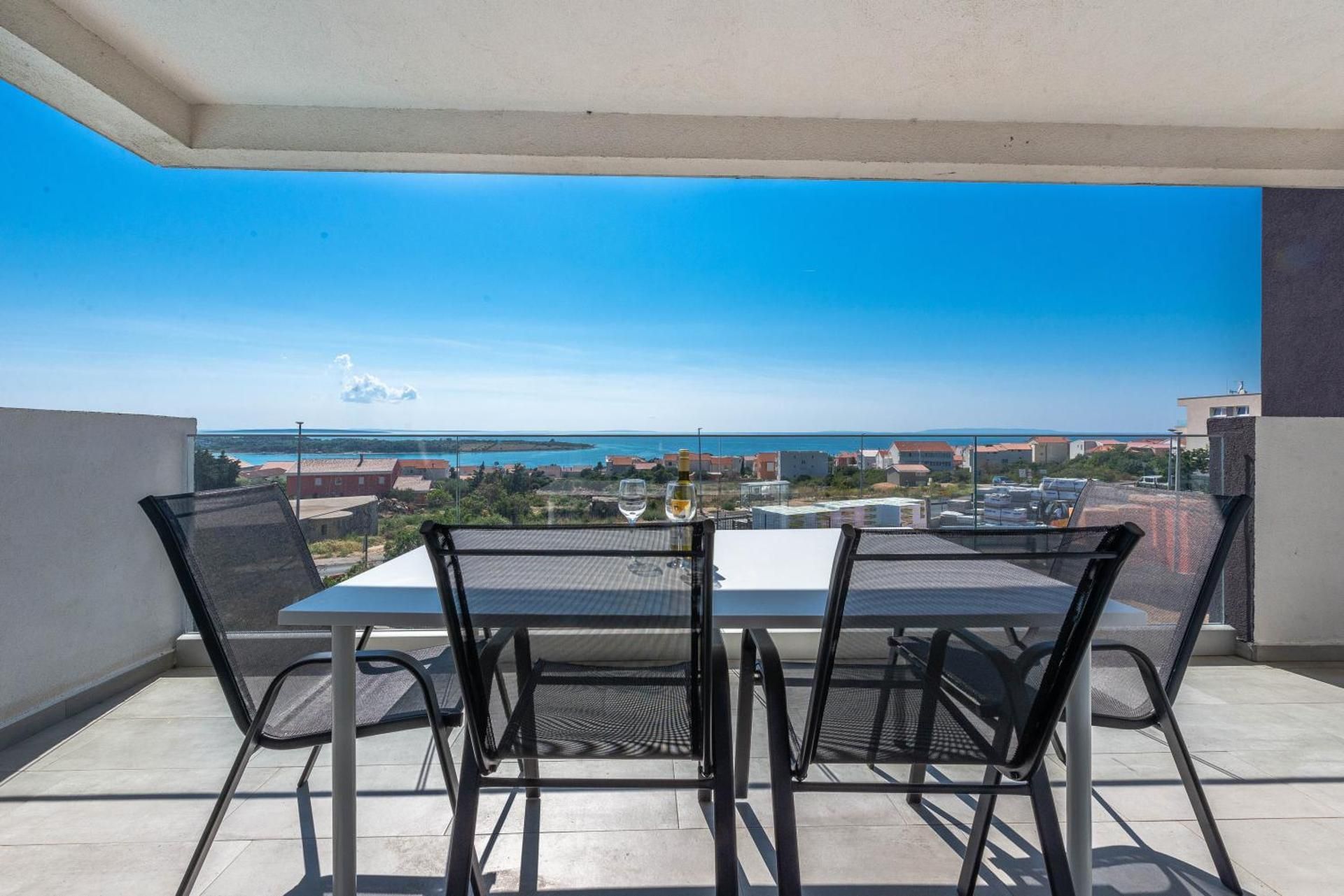 Studio with Sea View