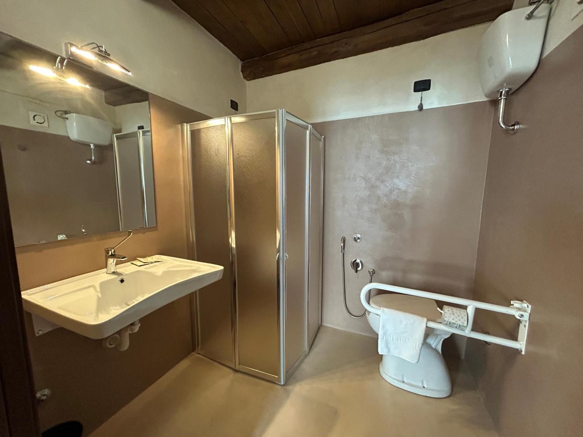 One-Bedroom Family Apartment